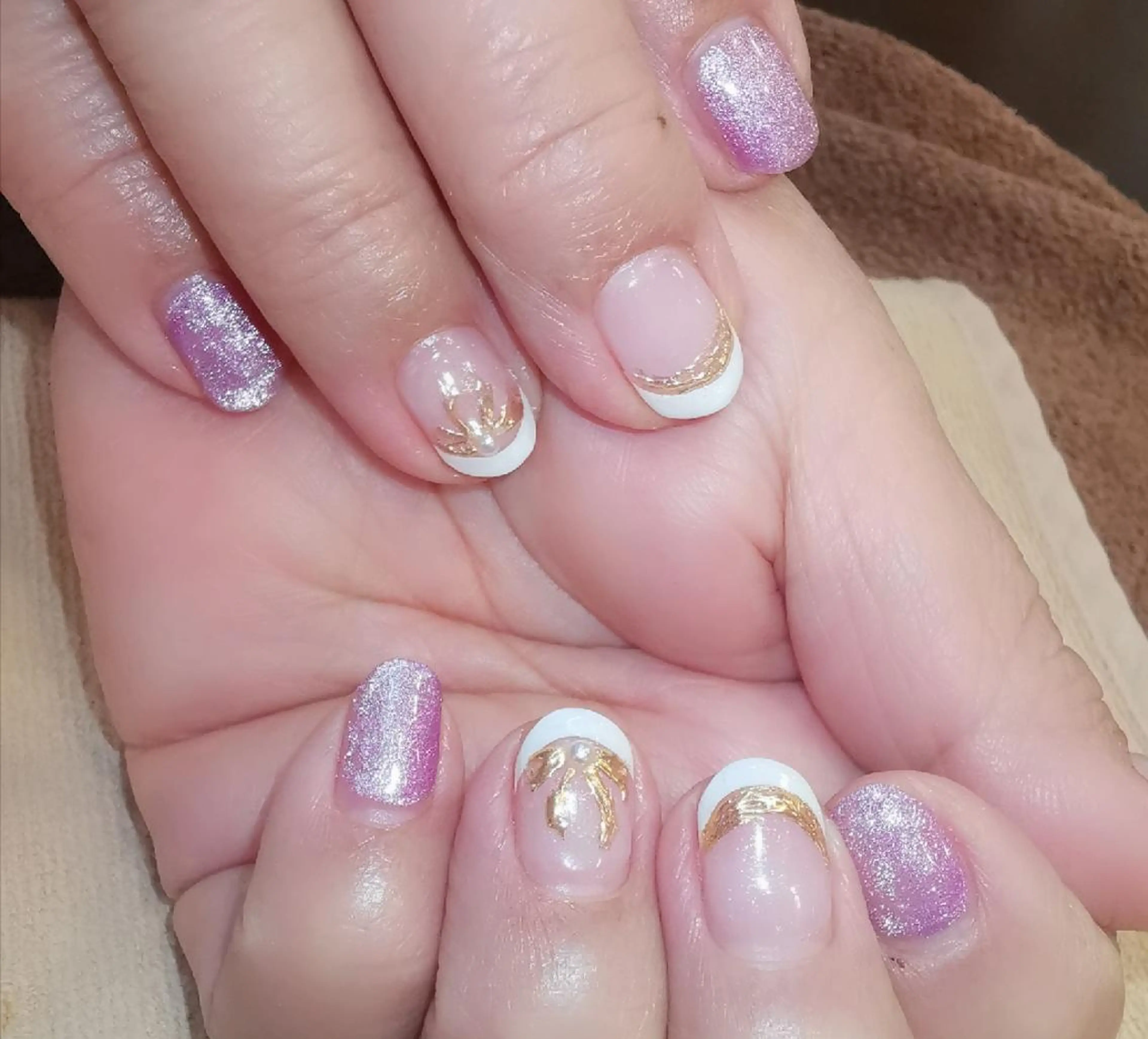 ネイル フレンチネイル マグネットネイル リボン ハンドネイル reve あやののネイルデザイン