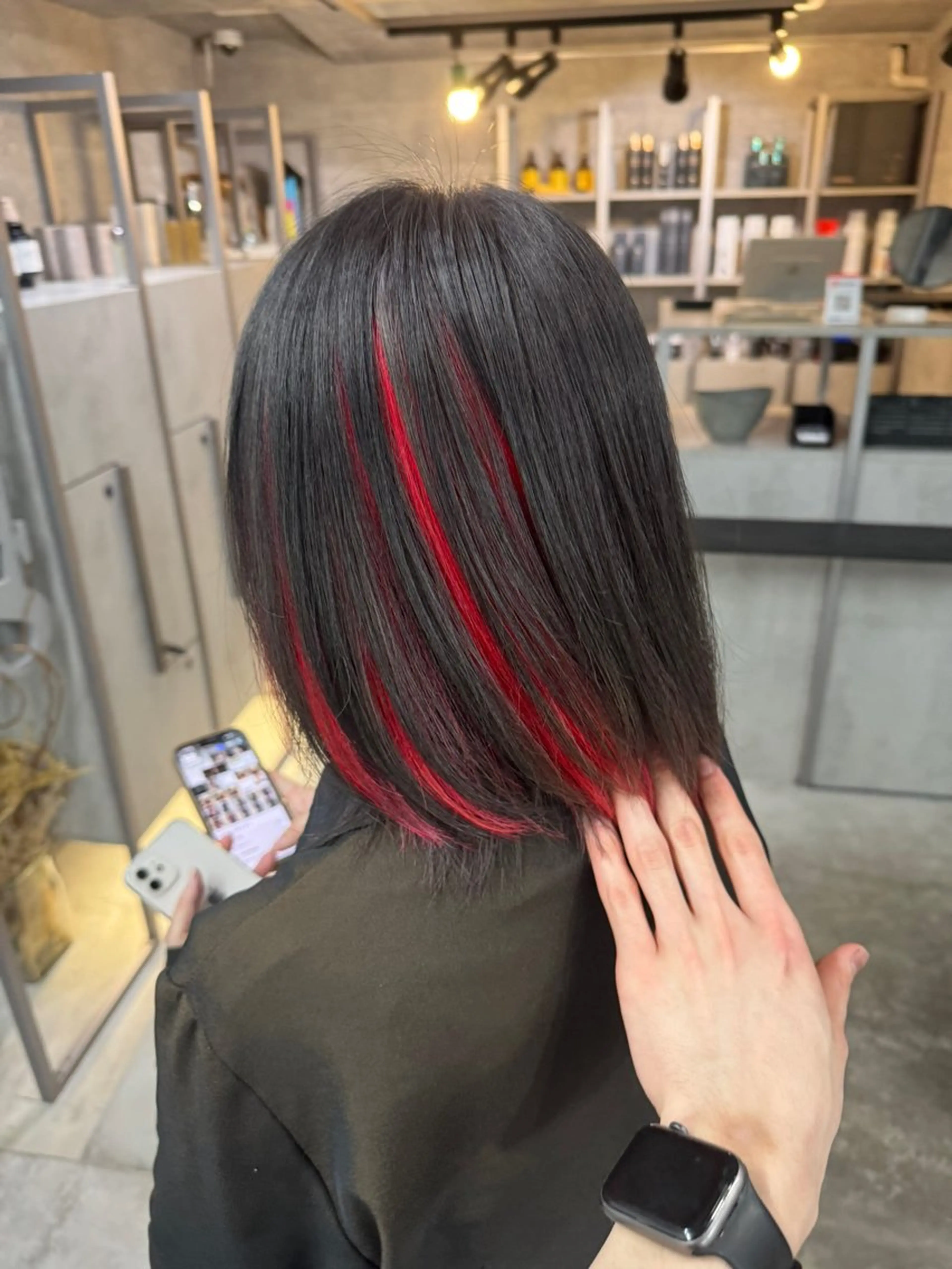 ショート カラー ヘアカラー あなたのお悩み改善" You"💚❤️💛のヘアスタイル