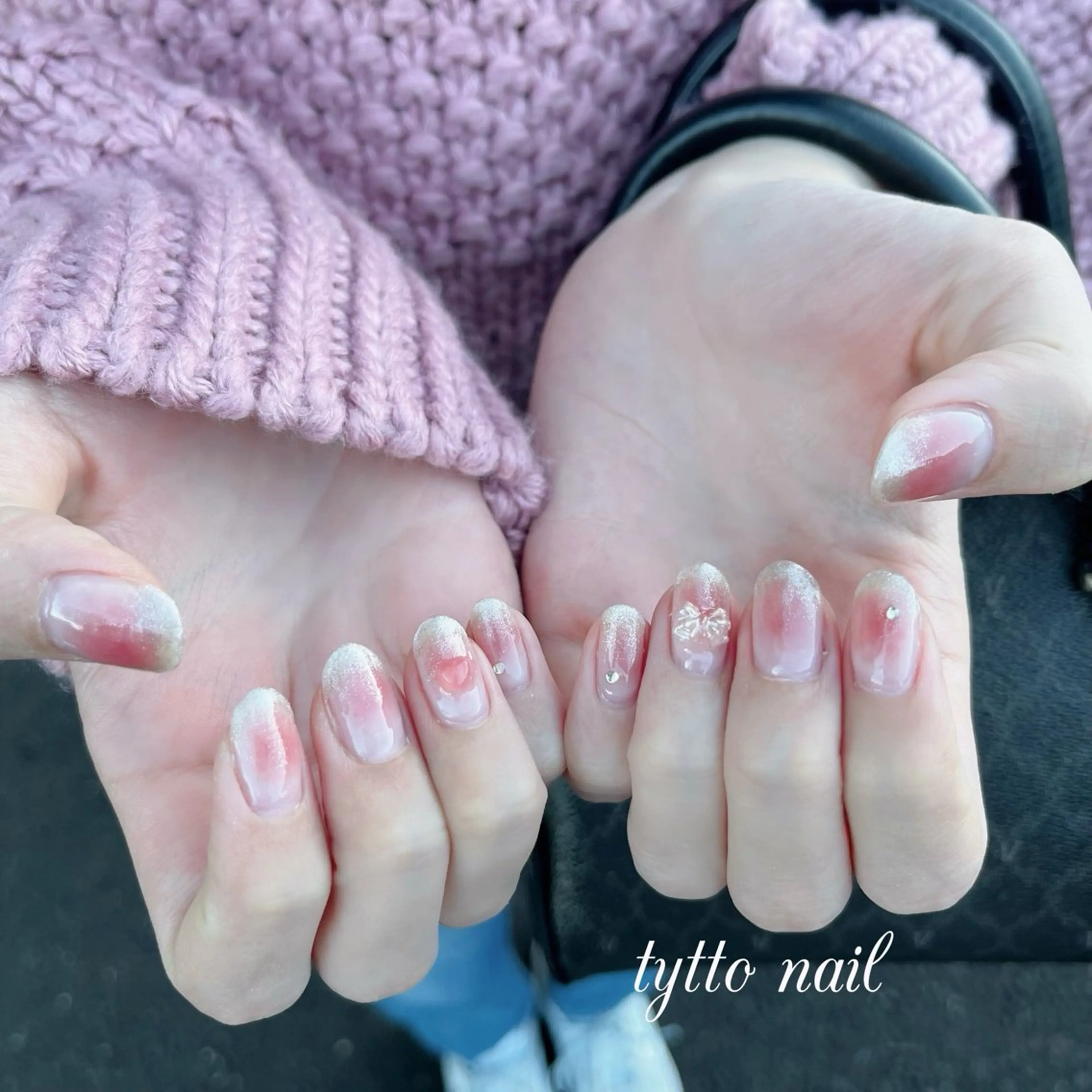 ネイル チークネイル ガーリー グラデーション ハート 韓国ネイル tytto nail ❤︎‪‪eri‪‪のネイルデザイン