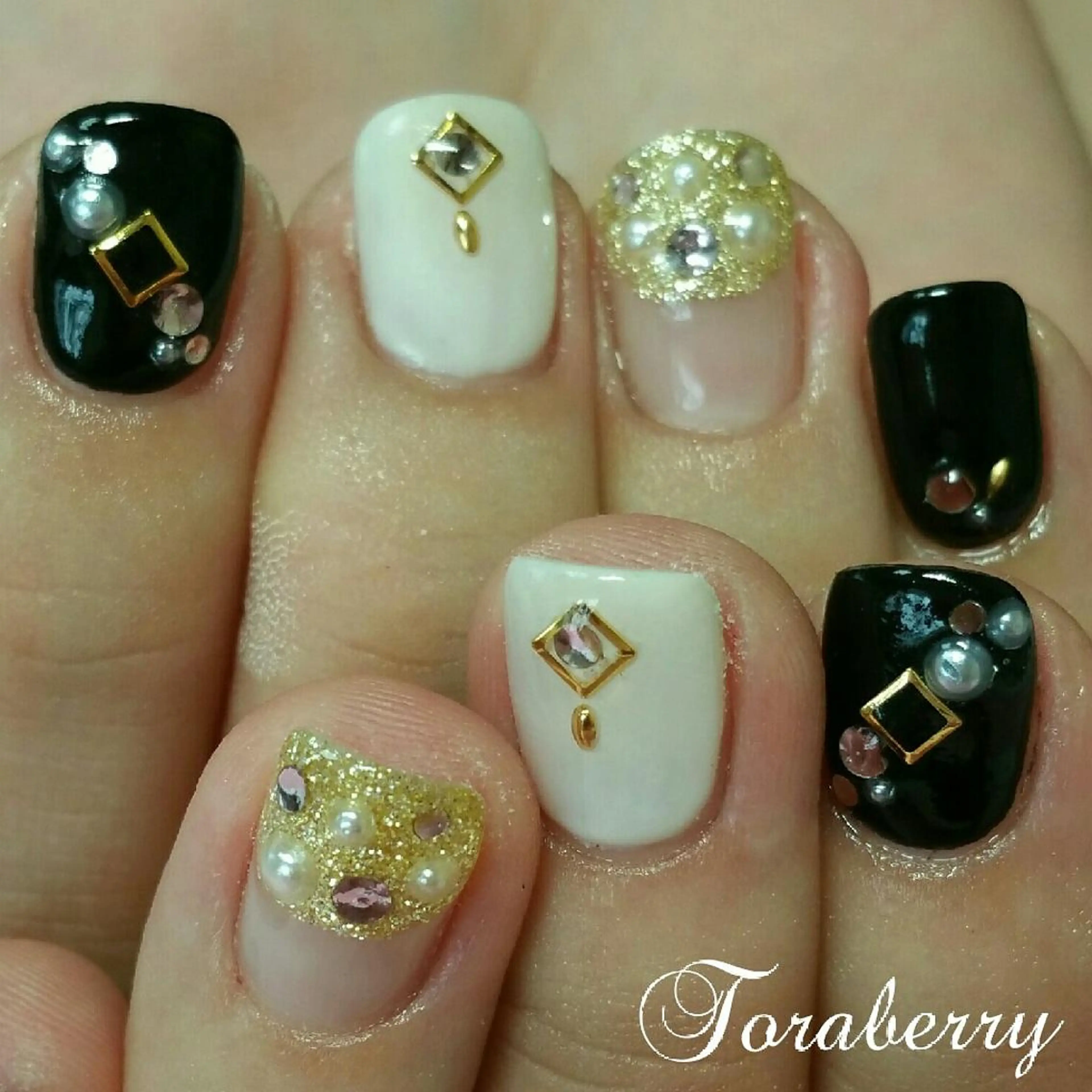 ネイル ハンドネイル ネイリスト なつみのネイルデザイン