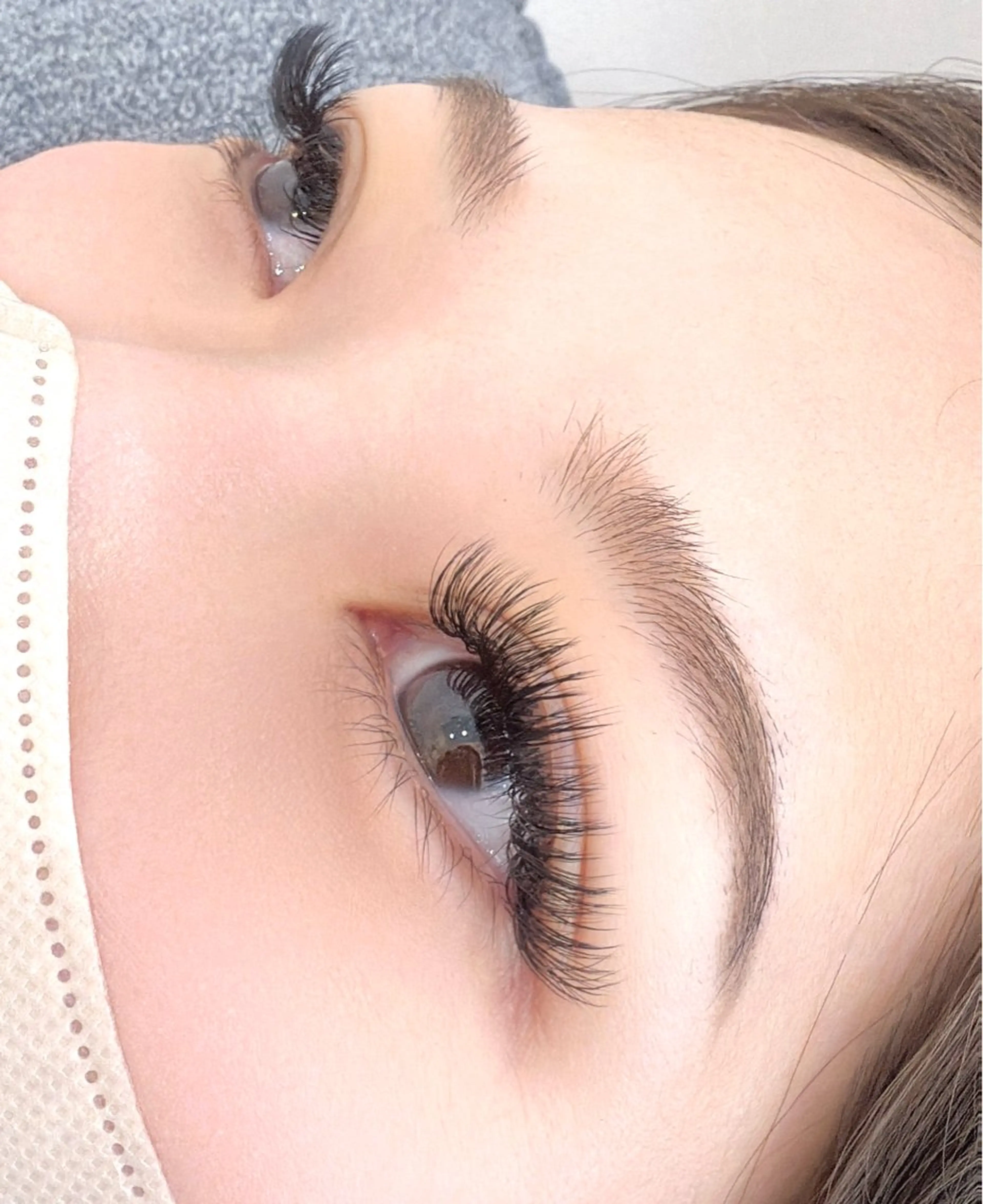 マツエク・マツパ マツエク REGINA (レジーナ)所属・REGINA ネイルまつげエステの眉毛・アイブロウイメージ