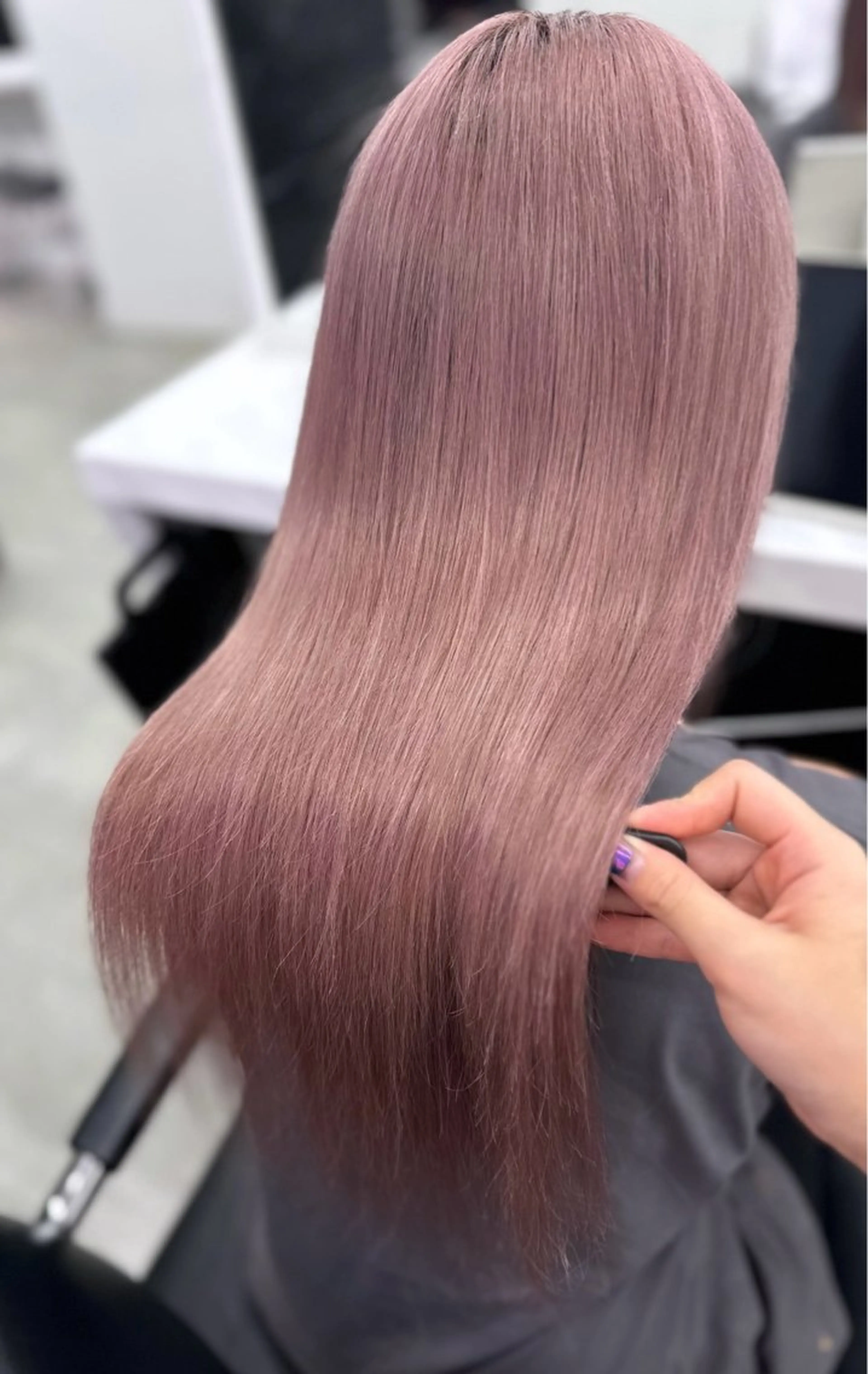 カラー ヘアカラー MOMOKA🍑プル エクステ・ハイトーンのヘアスタイル