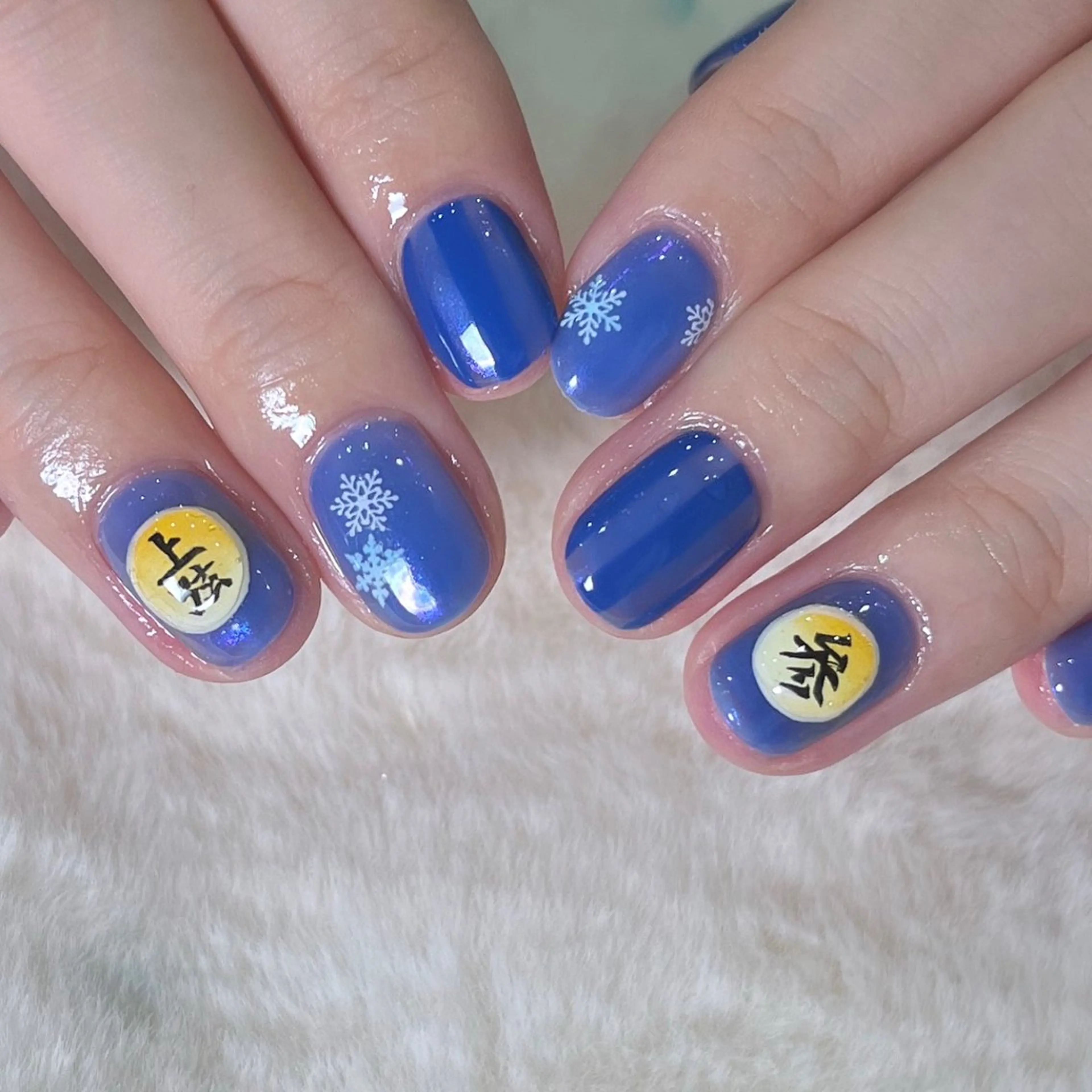 ネイル METORO NAILのネイルデザイン