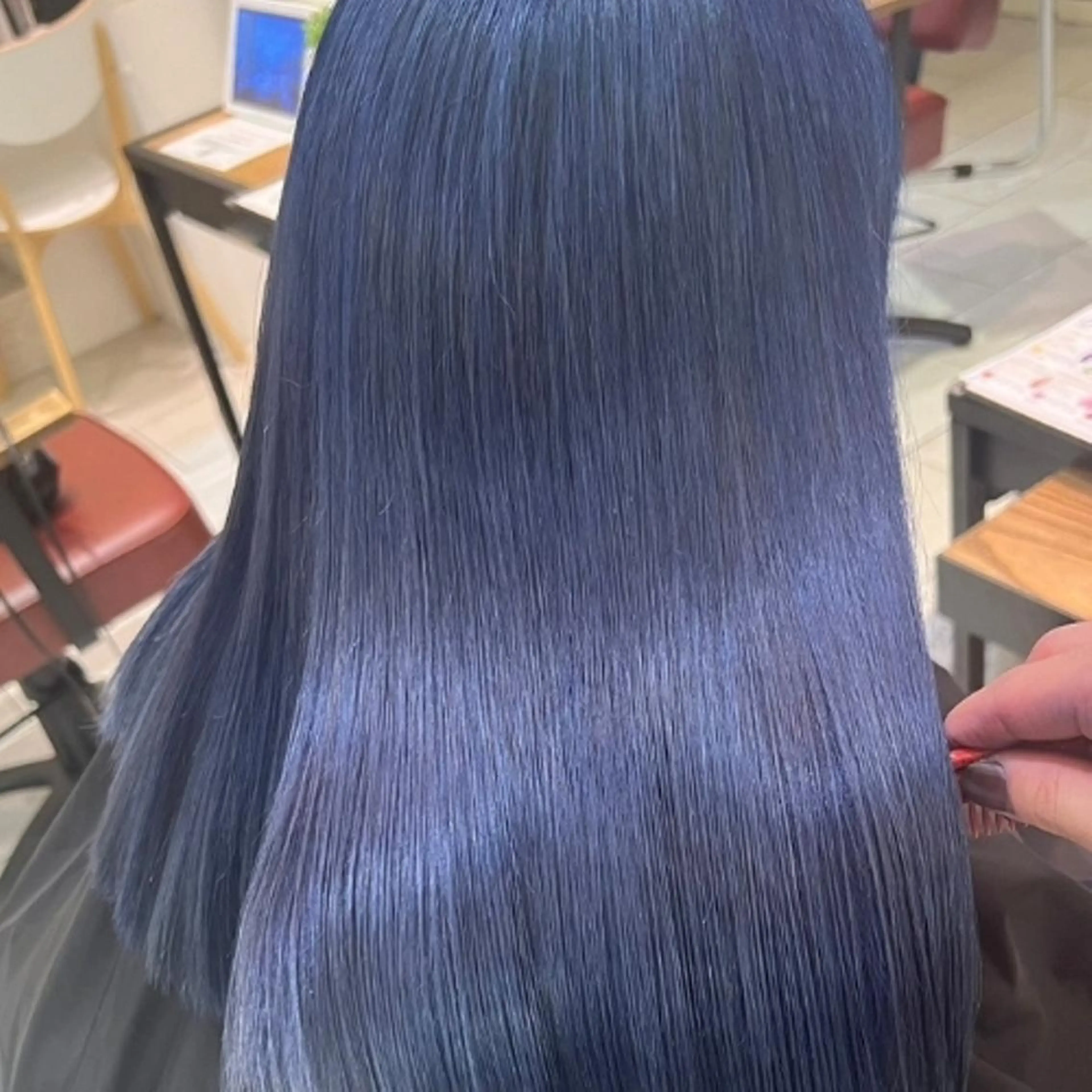 ロング カラー ヘアケアサロン MAIN[メイン]のヘアスタイル