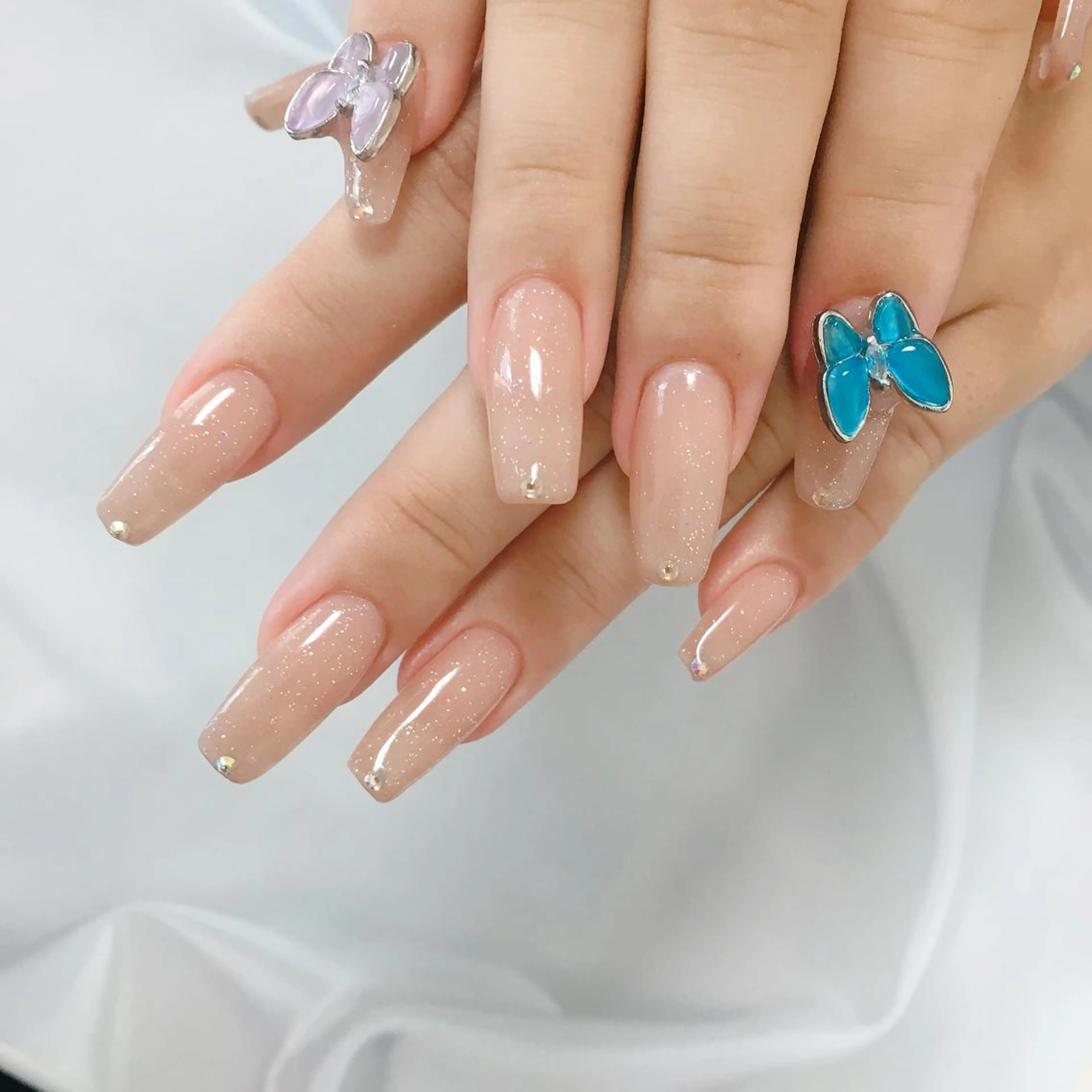 ネイル 持ち込み ストーンネイル ハンドネイル nailsalon Asryのネイルデザイン