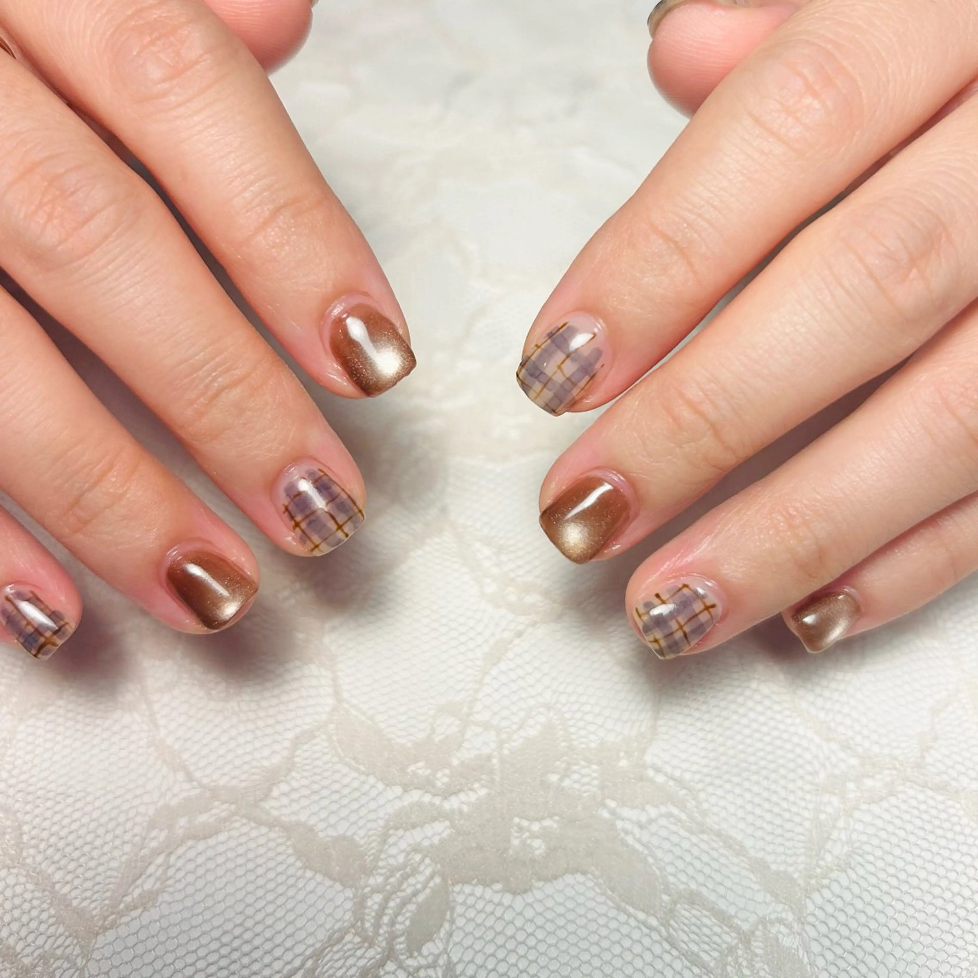 ネイル ブラウン ニュアンスネイル Lily nail所属・Lily nailのネイルデザイン