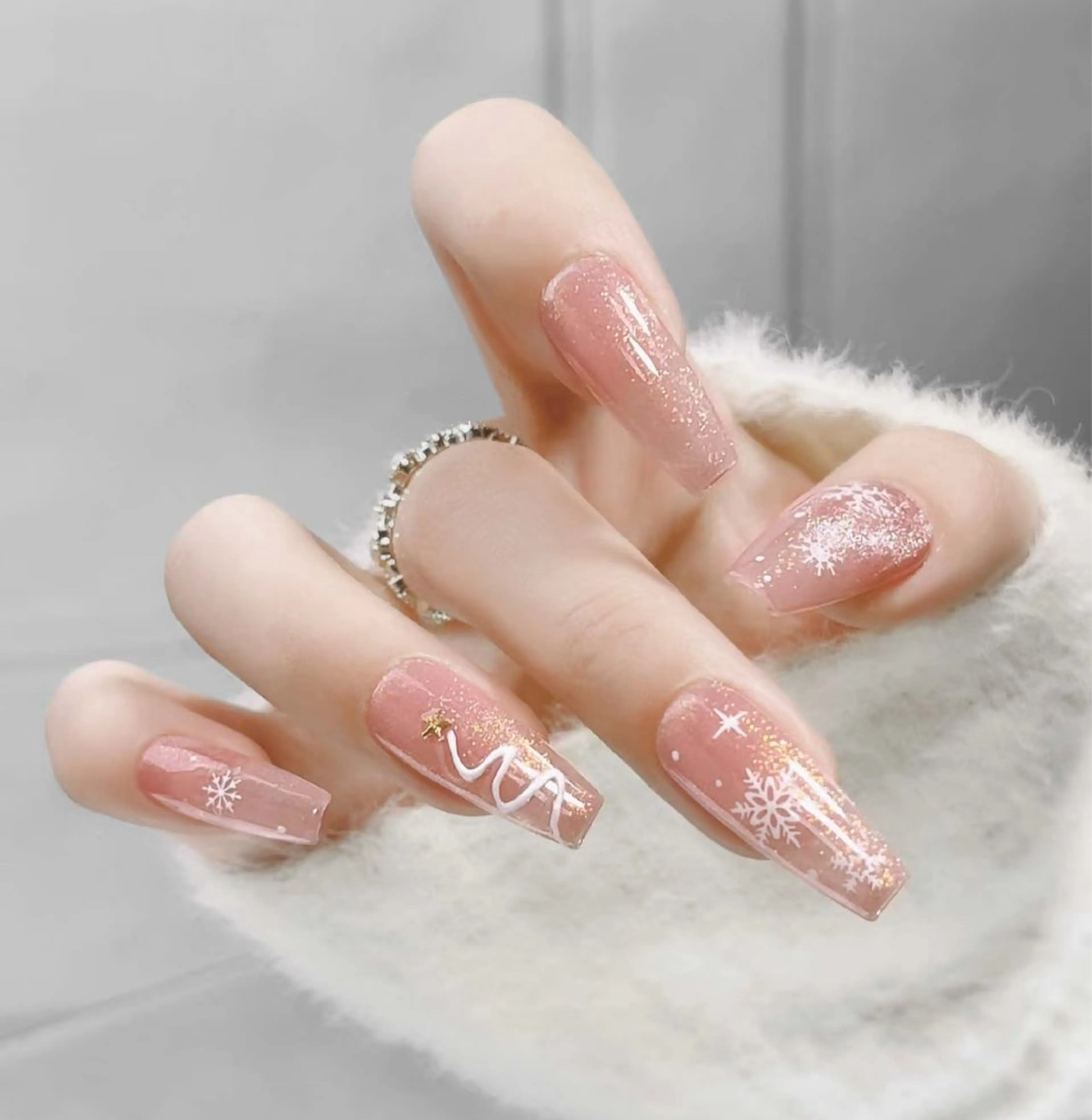 ネイル ハンドネイル YUYI.nail salonのネイルデザイン