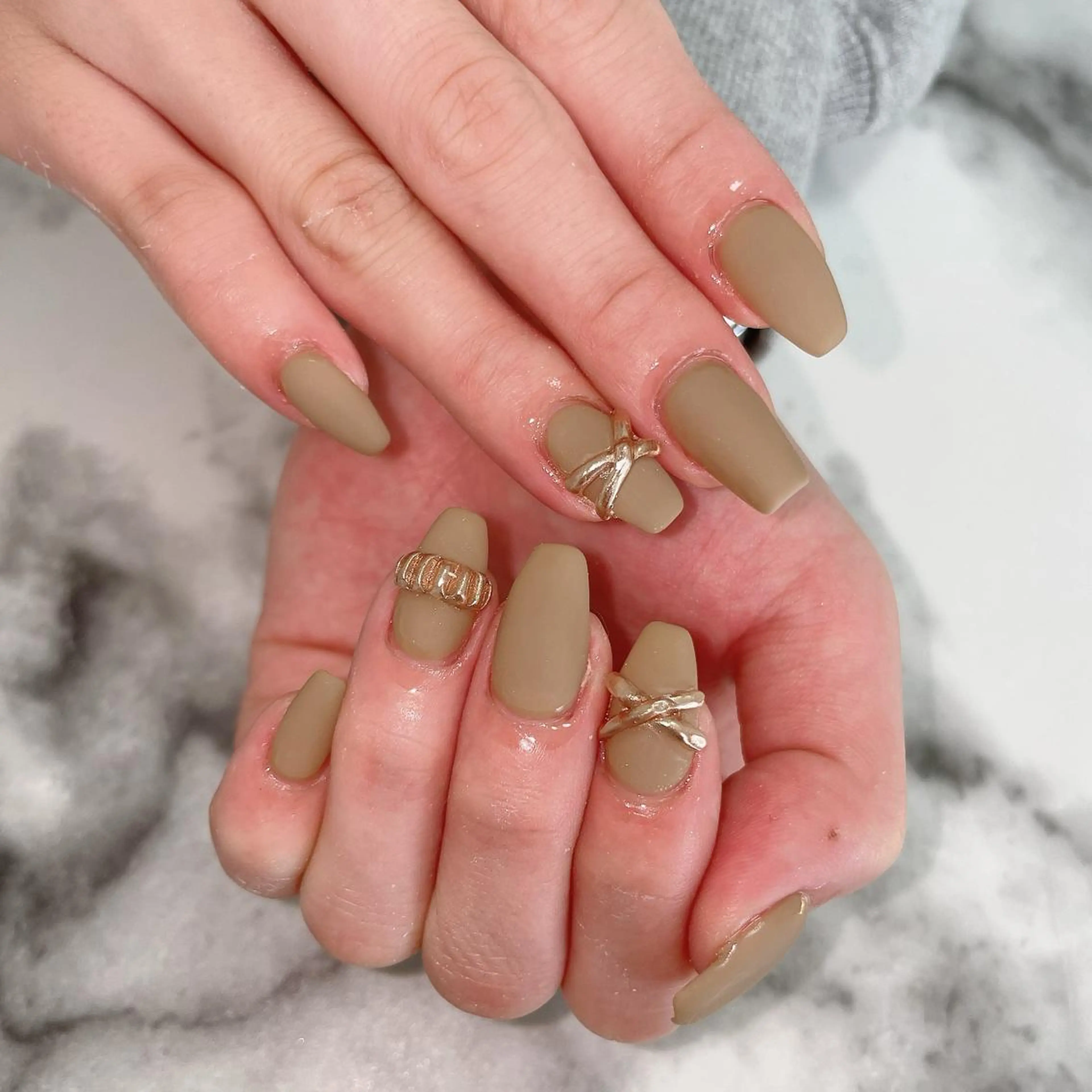 ネイル マットネイル ハンドネイル salon de belnetta所属・kayo 💅のネイルデザイン