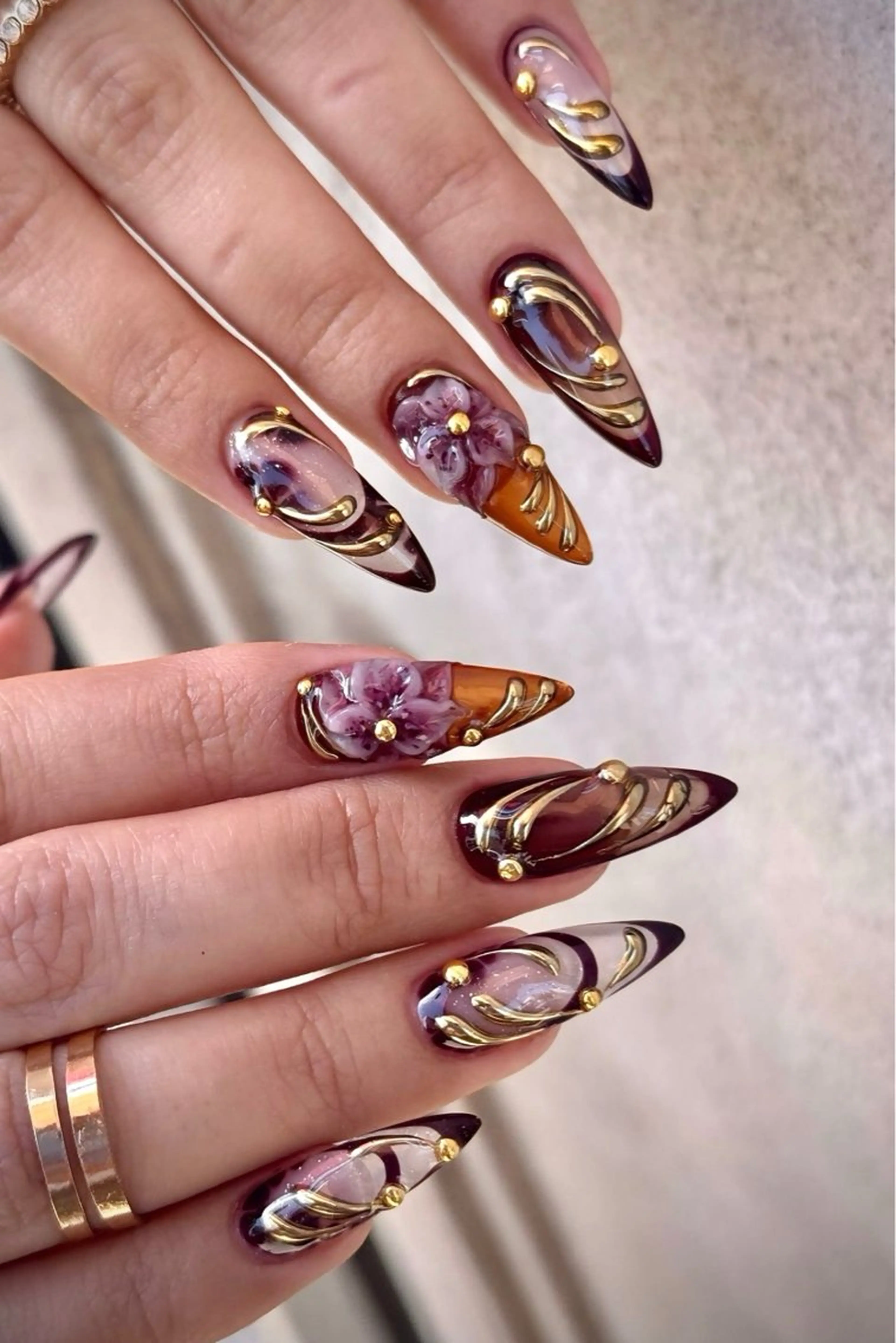 ネイル アートネイル ハロウィン キラキラネイル シンプルネイル ハンドネイル ハンドケア Panda chan Novaのネイルデザイン