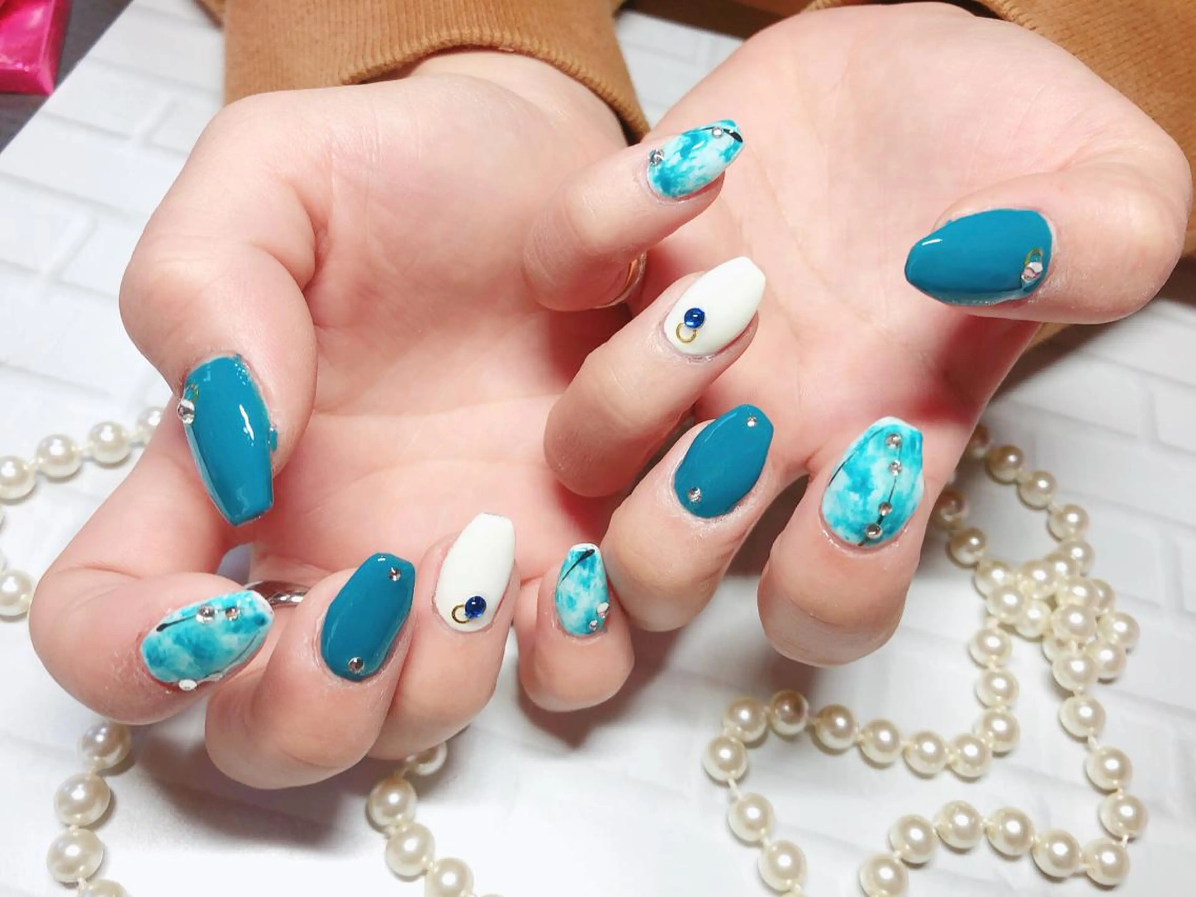 ネイル ハンドネイル ハンドケア ネイルサロン HARRYS所属・ネイル･脱毛サロン HARRYSのエステ・リラクイメージ