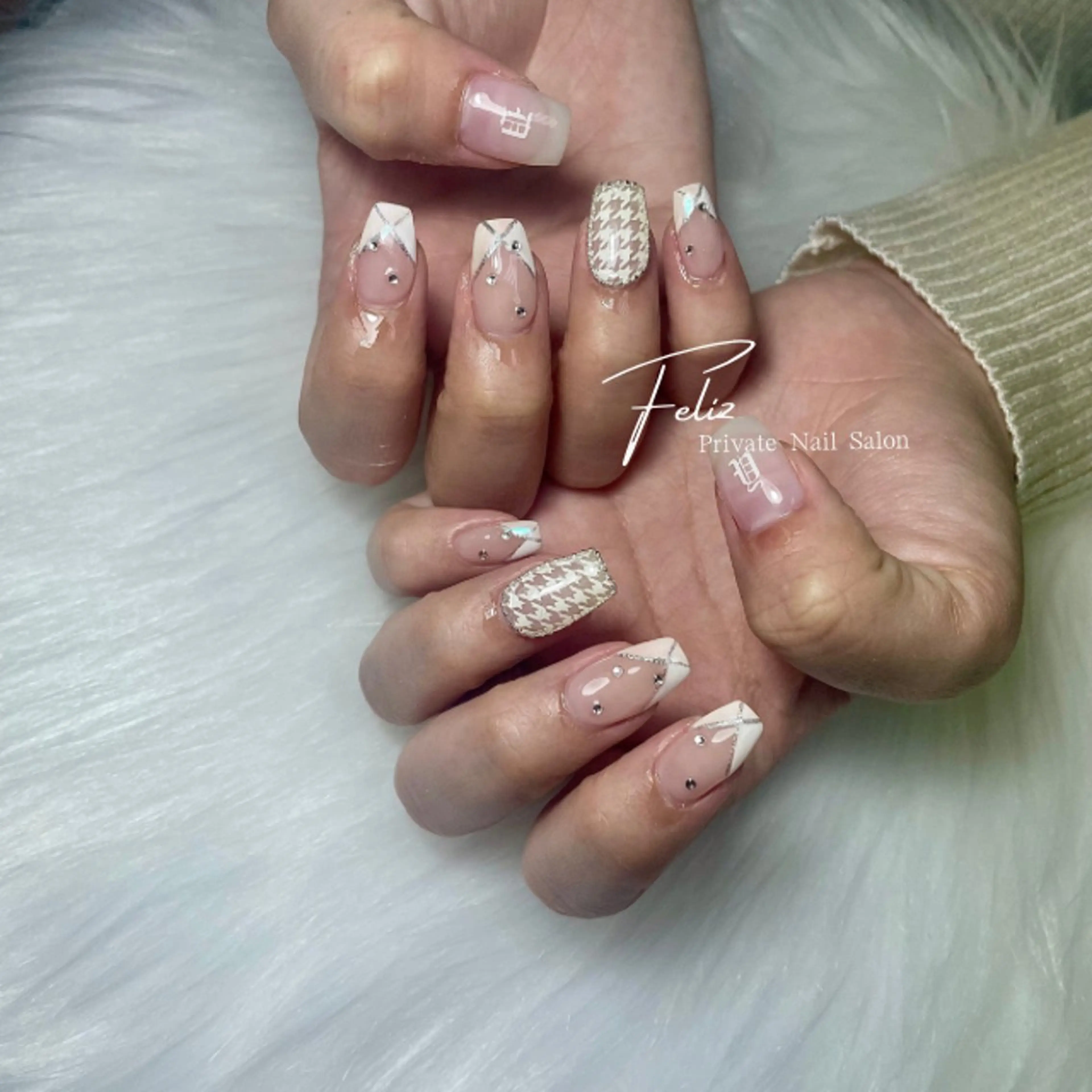 ネイル ハンドネイル ハンドケア Feliz所属・Feliz 楽しいネイルサロンのネイルデザイン