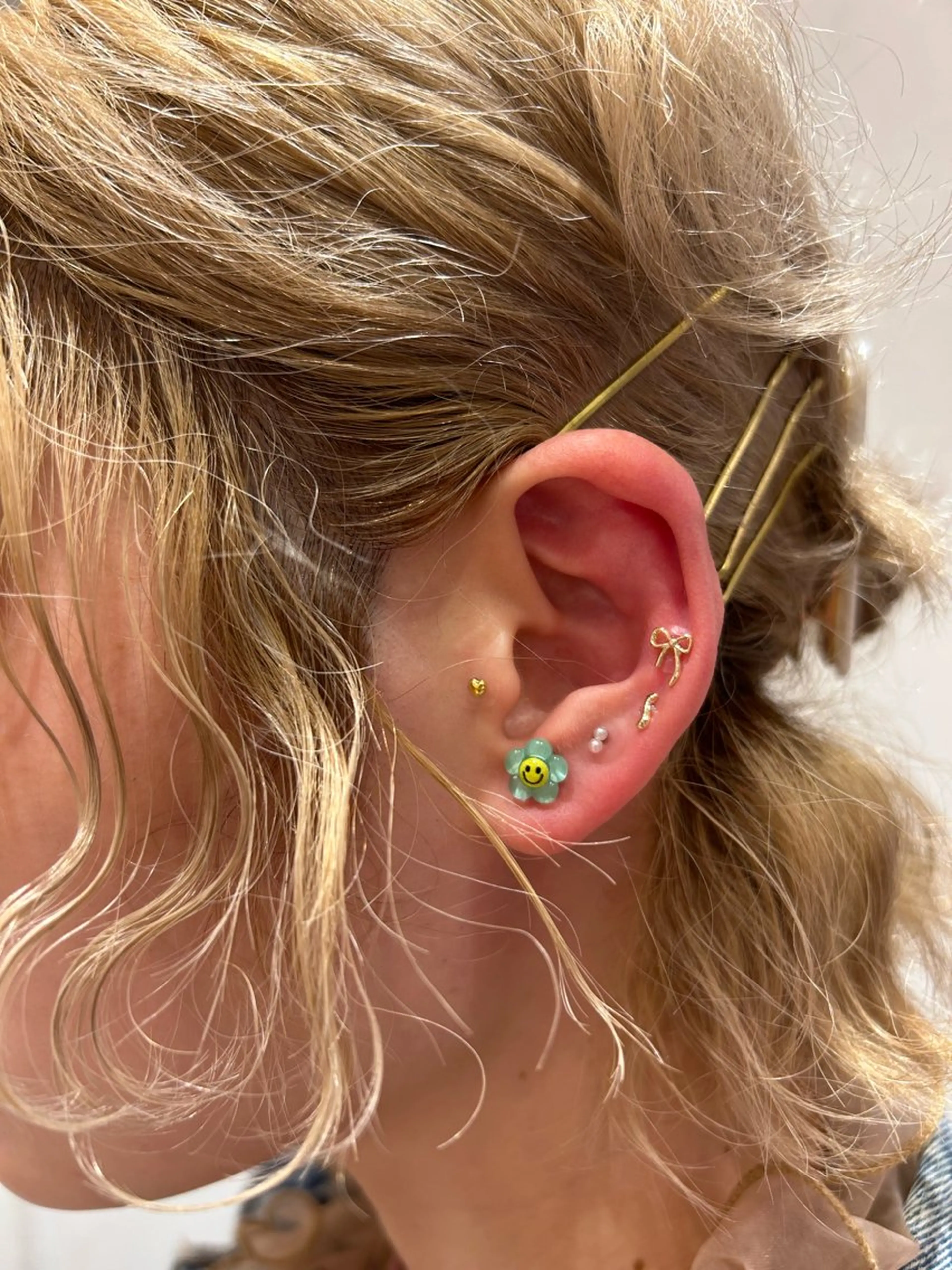 耳ツボjewelry10粒¥3300👂💎の写真