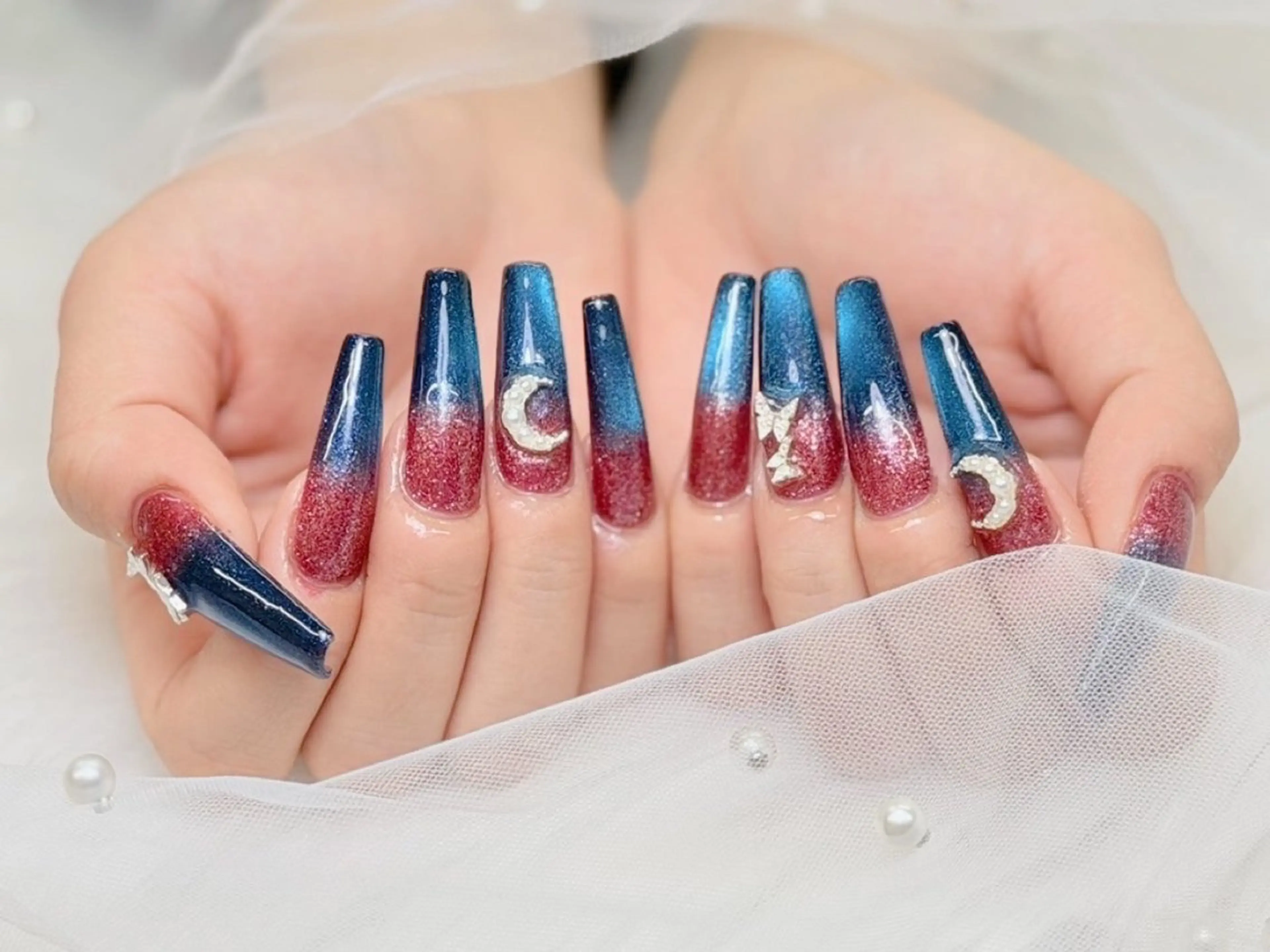 ネイル lucky nail 歌舞伎町のネイルデザイン