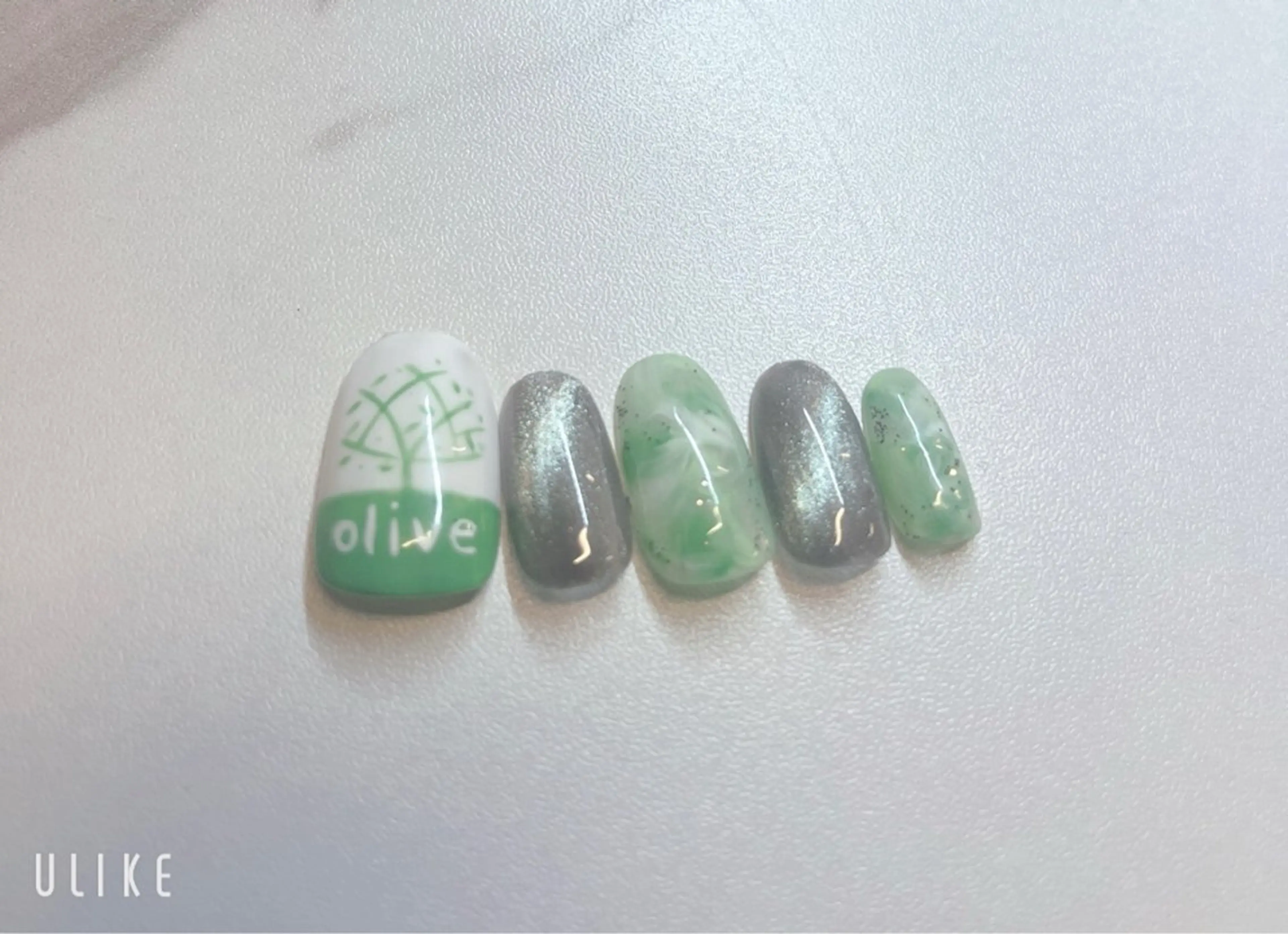 ネイル olive所属・憩いの場所 oliveのネイルデザイン