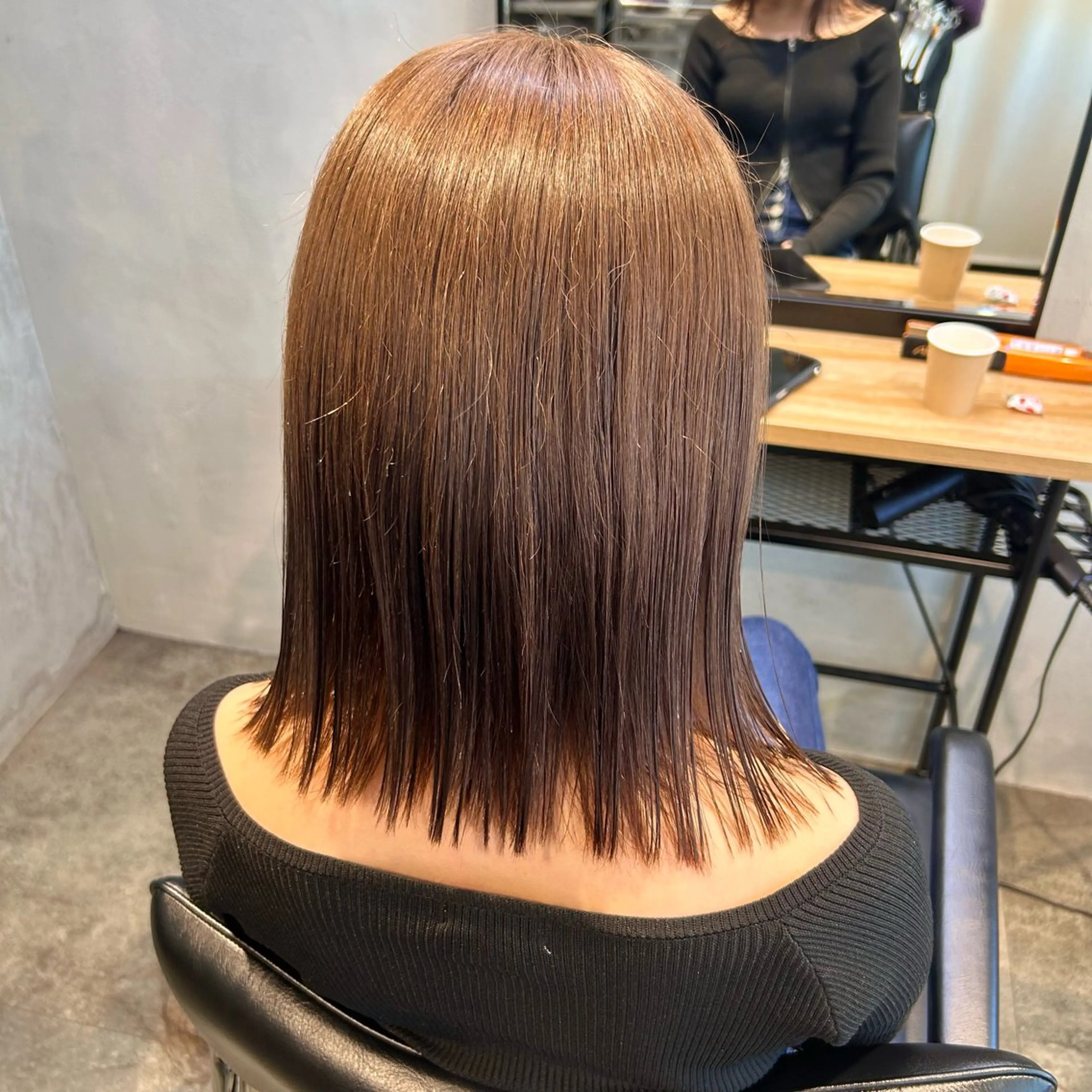 ショート カラー カット ヘアカラー トリートメント 艶カラー×艶髪矯正 /レイヤー✂️レオンのヘアスタイル