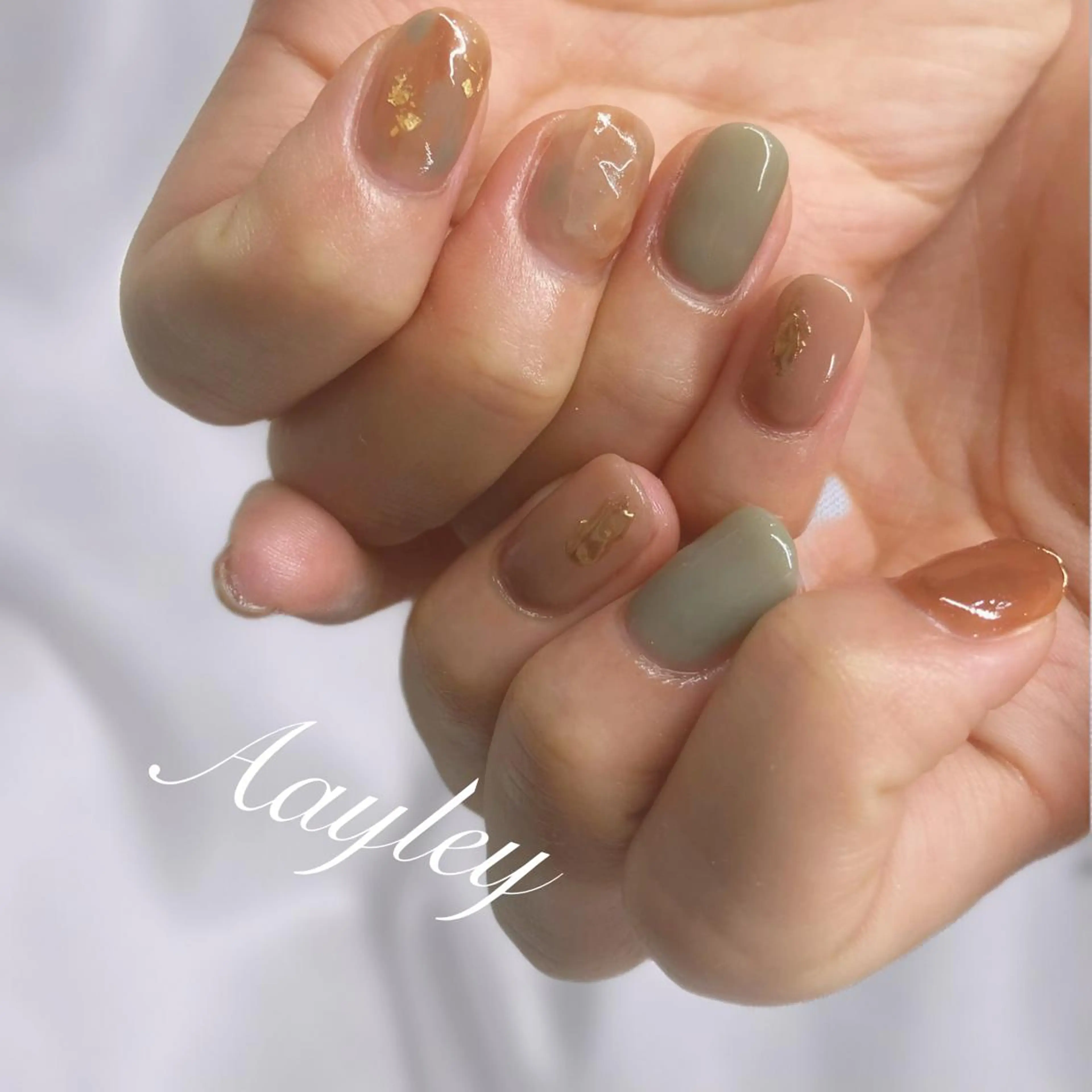 ショート カラー ネイル Aayley(アイリー)Salon所属・Aayley アイリ―サロンのネイルデザイン