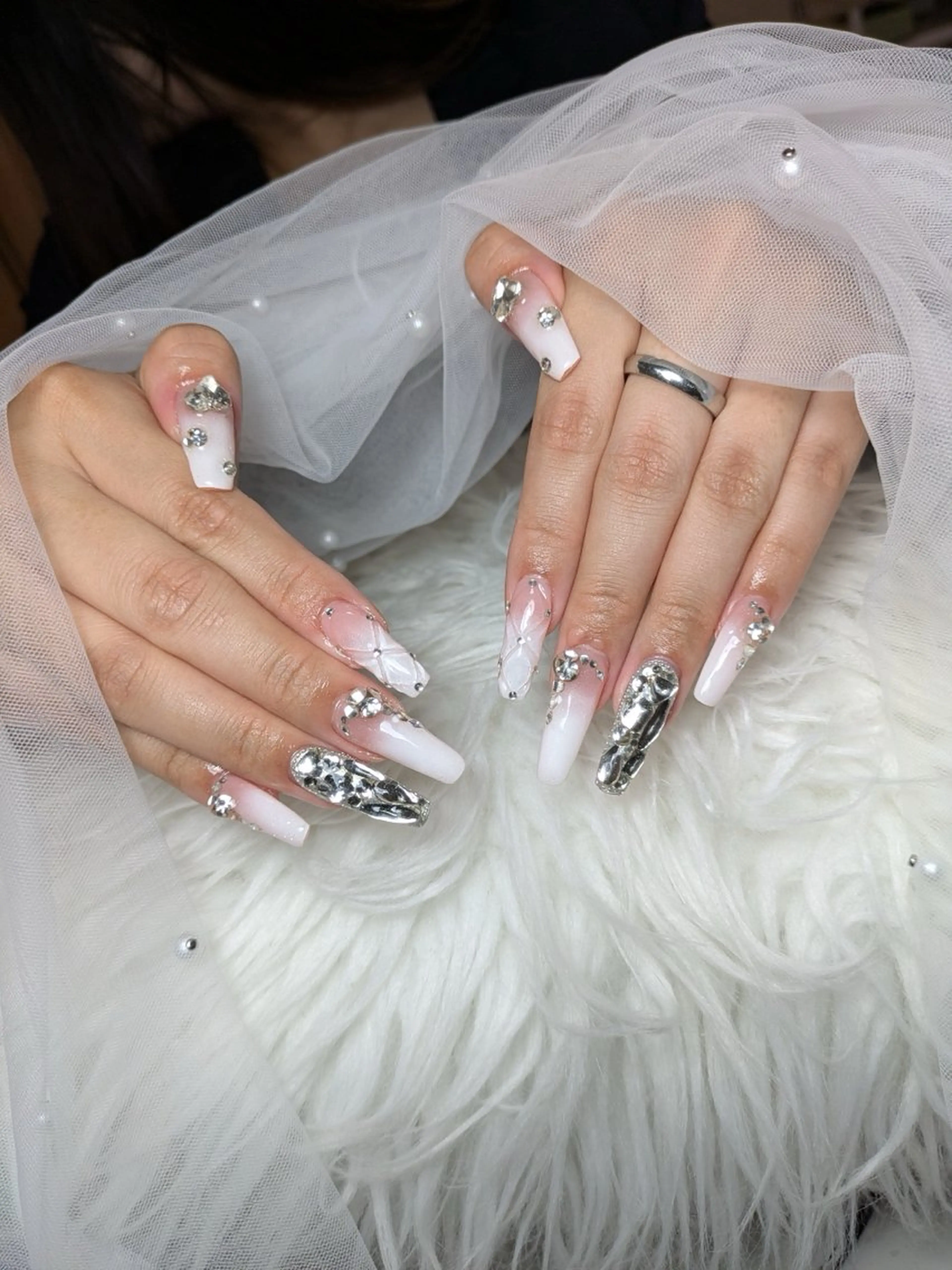 ネイル Queen Nail 柏店　クイーンネイルのネイルデザイン