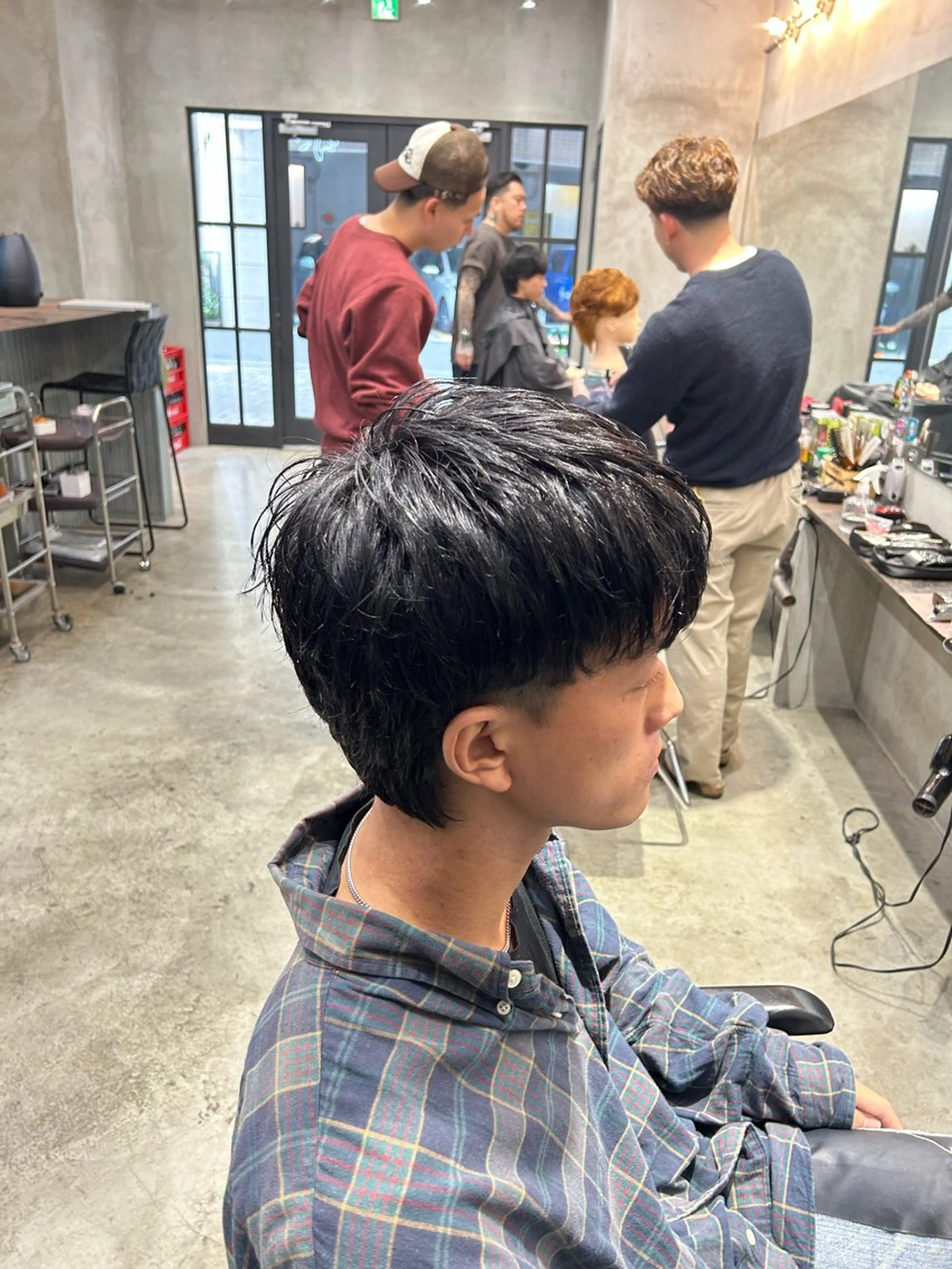 ミディアム メンズ マッシュウルフ マッシュ メンズウルフカット ウルフカット カット ヘアカラー 【明大前フェード/ メンズパーマ/岳】のヘアスタイル