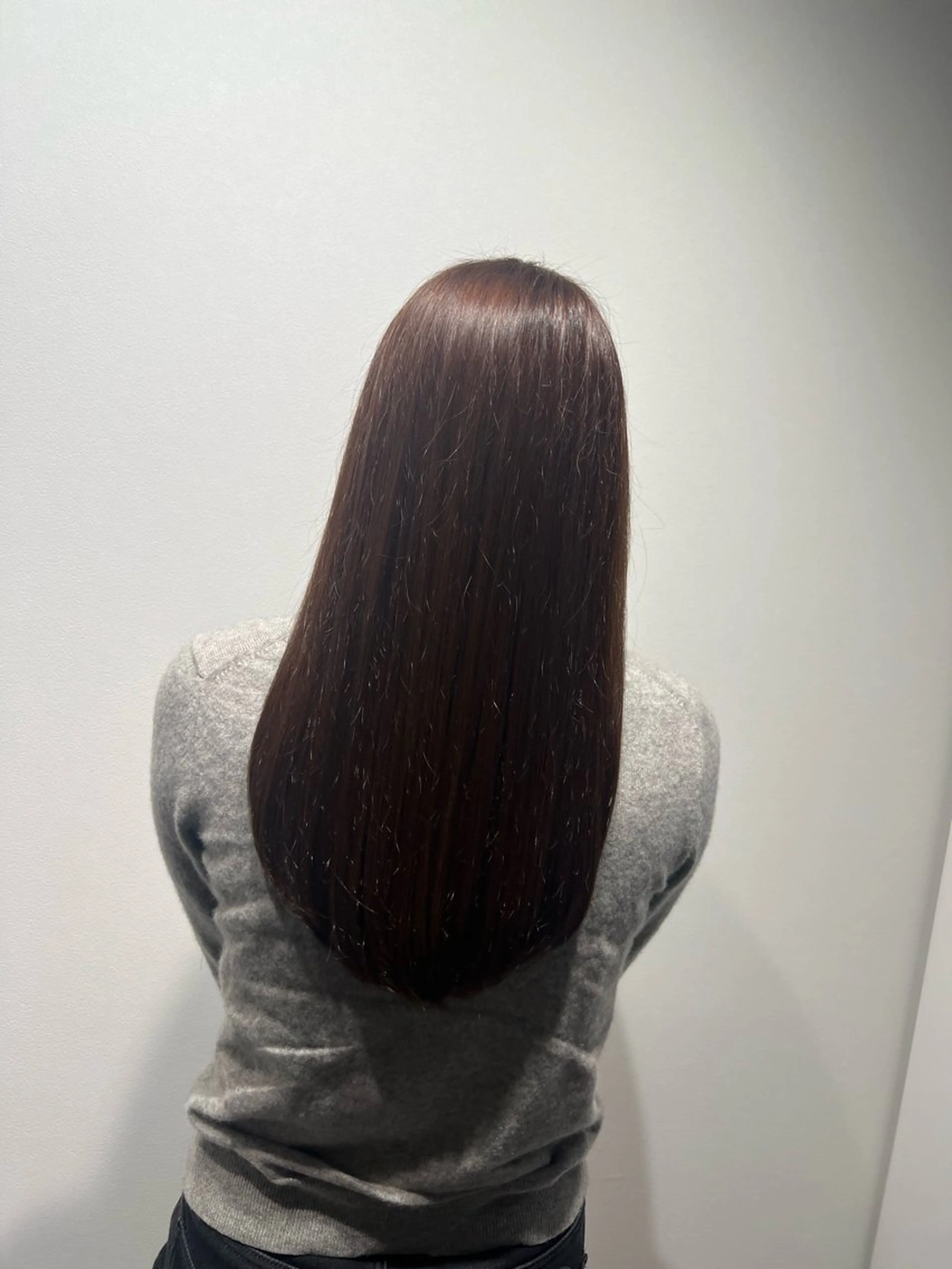 カラー 長谷 朋美のヘアスタイル