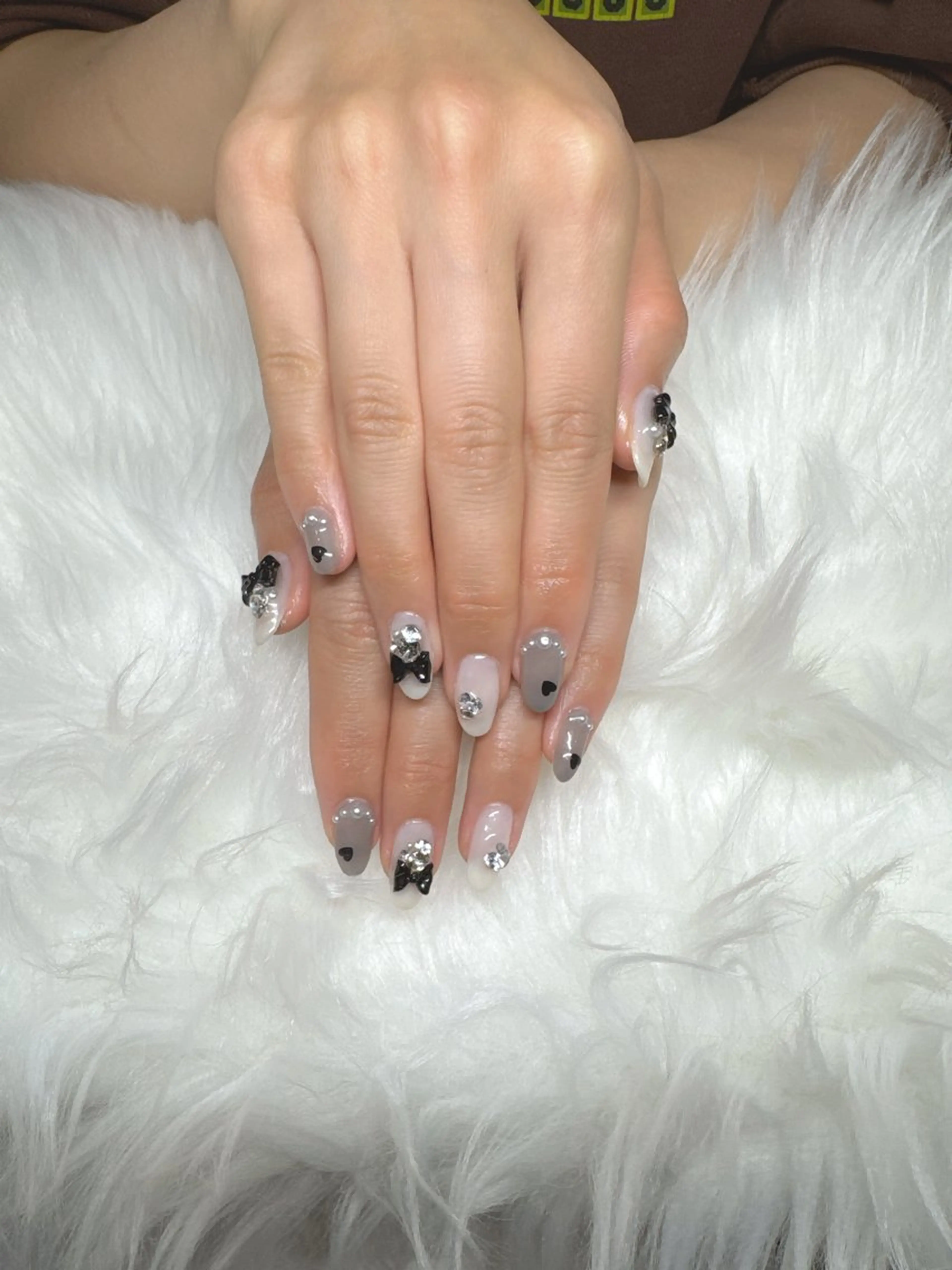 ネイル 持ち込み トータルビューティー サロンワンダーのマツエク・マツパデザイン