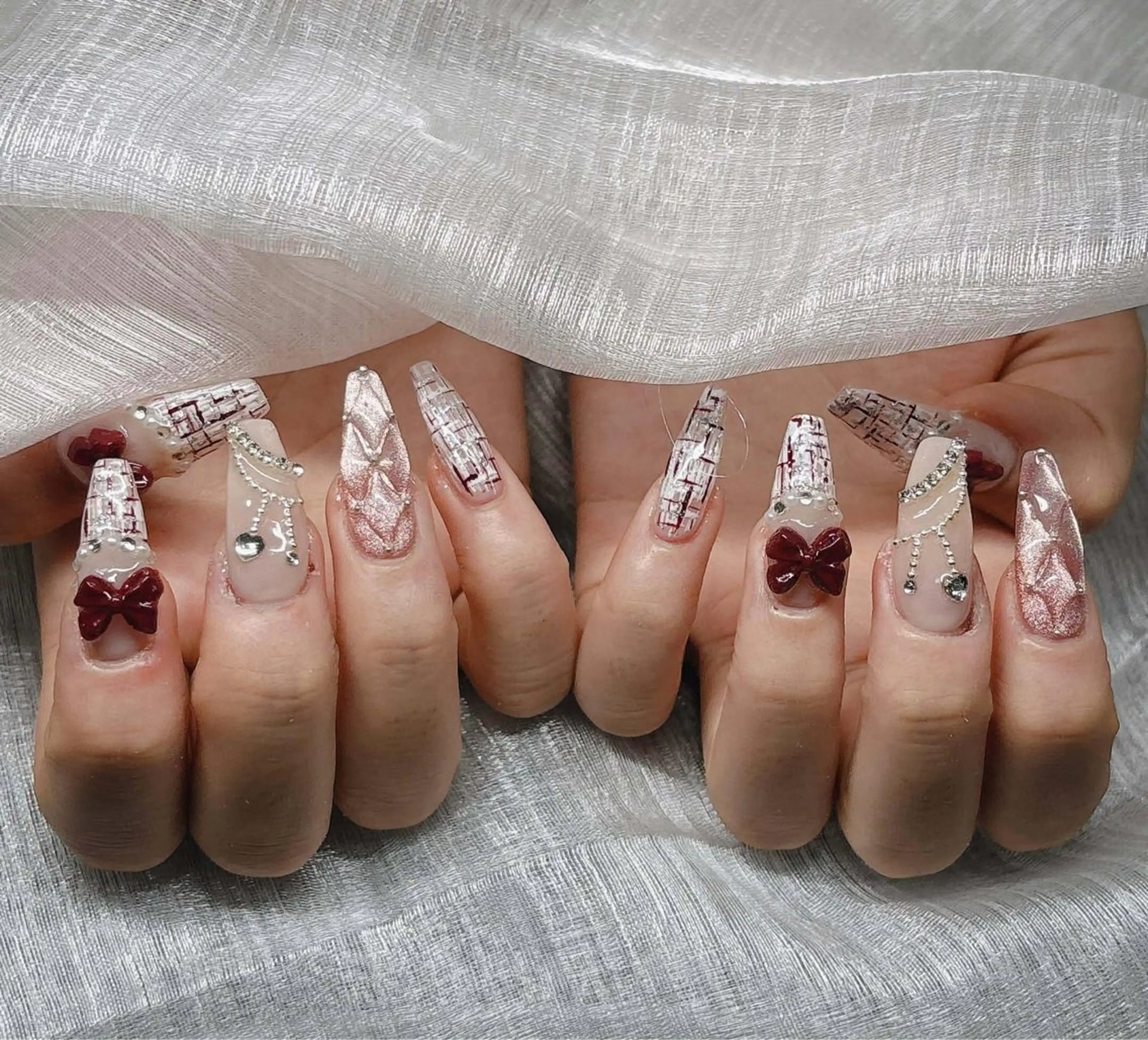 ネイル ハンドネイル Lee Nailsのネイルデザイン