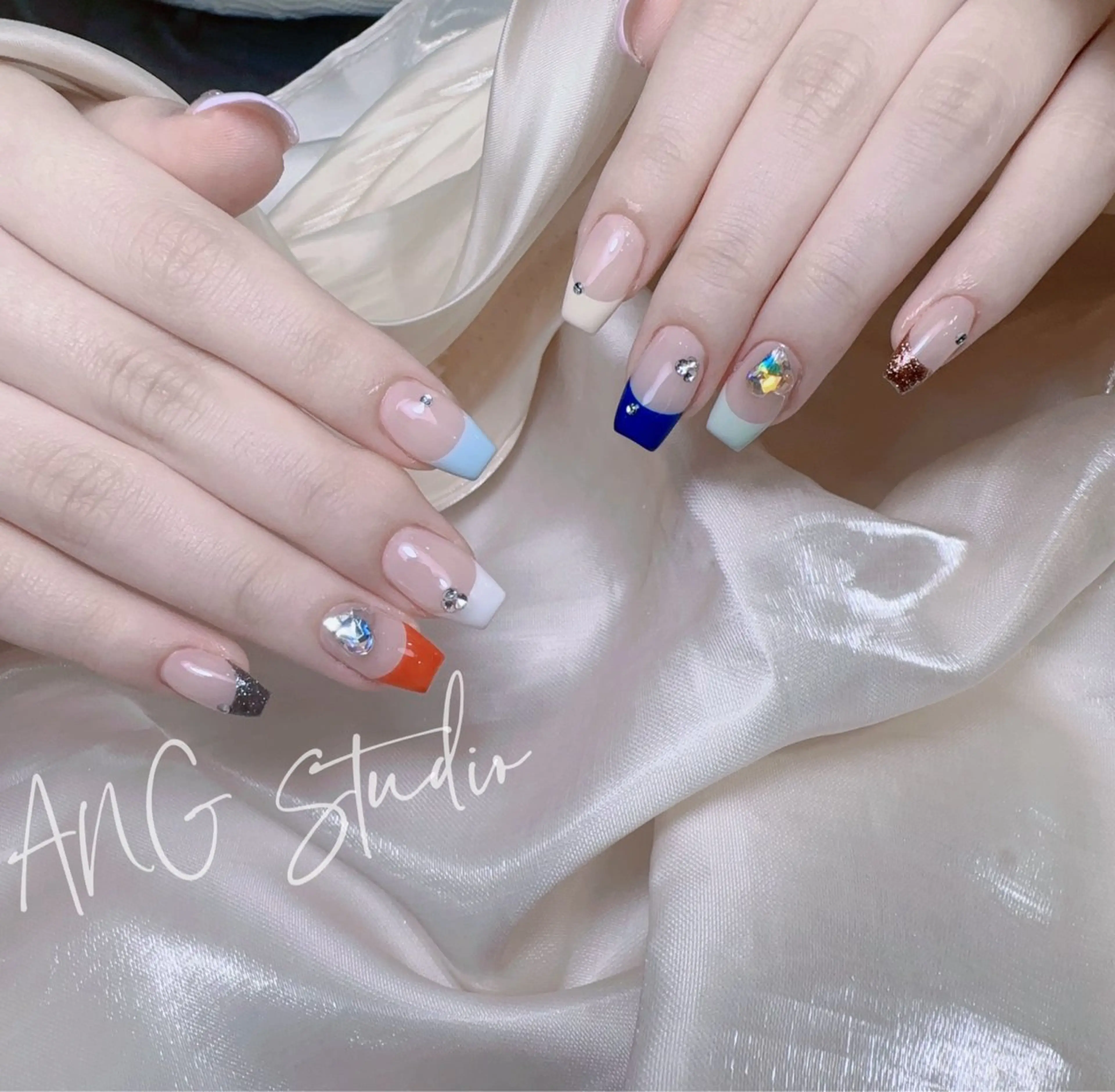 ネイル ハンドネイル ハンドケア ANG Studioのネイルデザイン