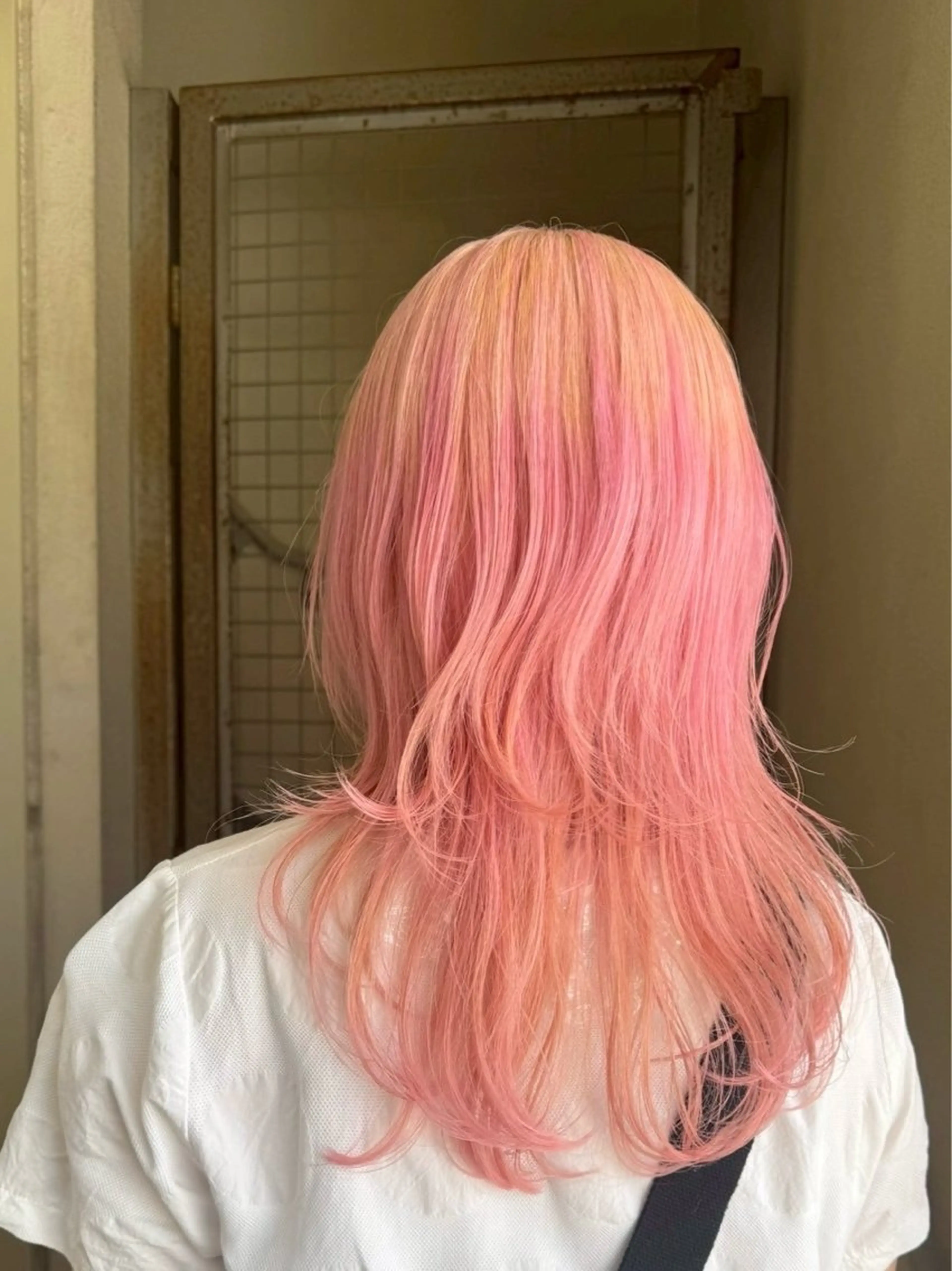 カラー moon/髪質改善/ ブリーチ/レイヤー☪のヘアスタイル