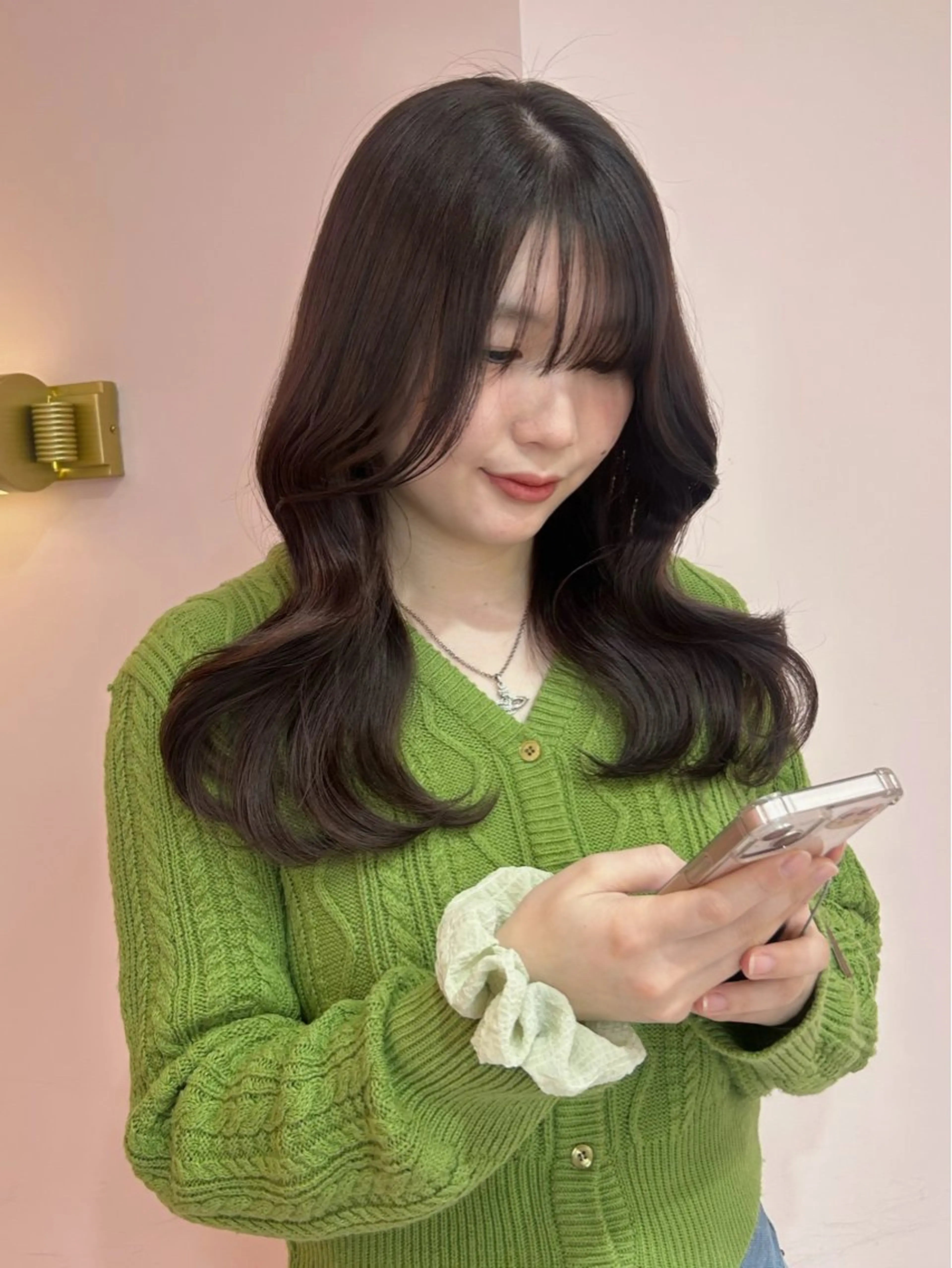 セミロング くびれヘア ヘアセット Rina 透明感カラーのヘアスタイル