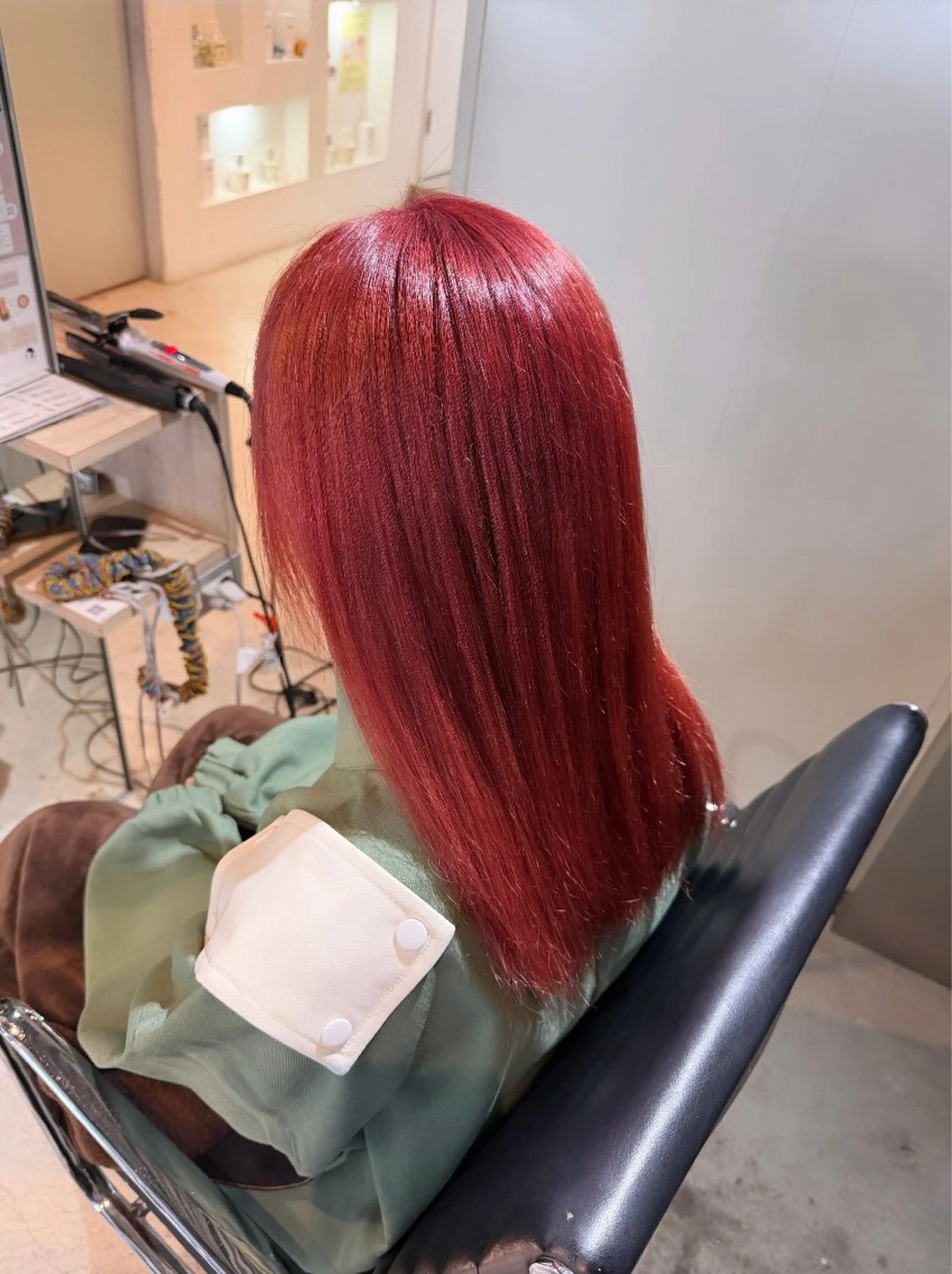 ミディアム カラー ヘアカラー 佐藤 紗奈のヘアスタイル