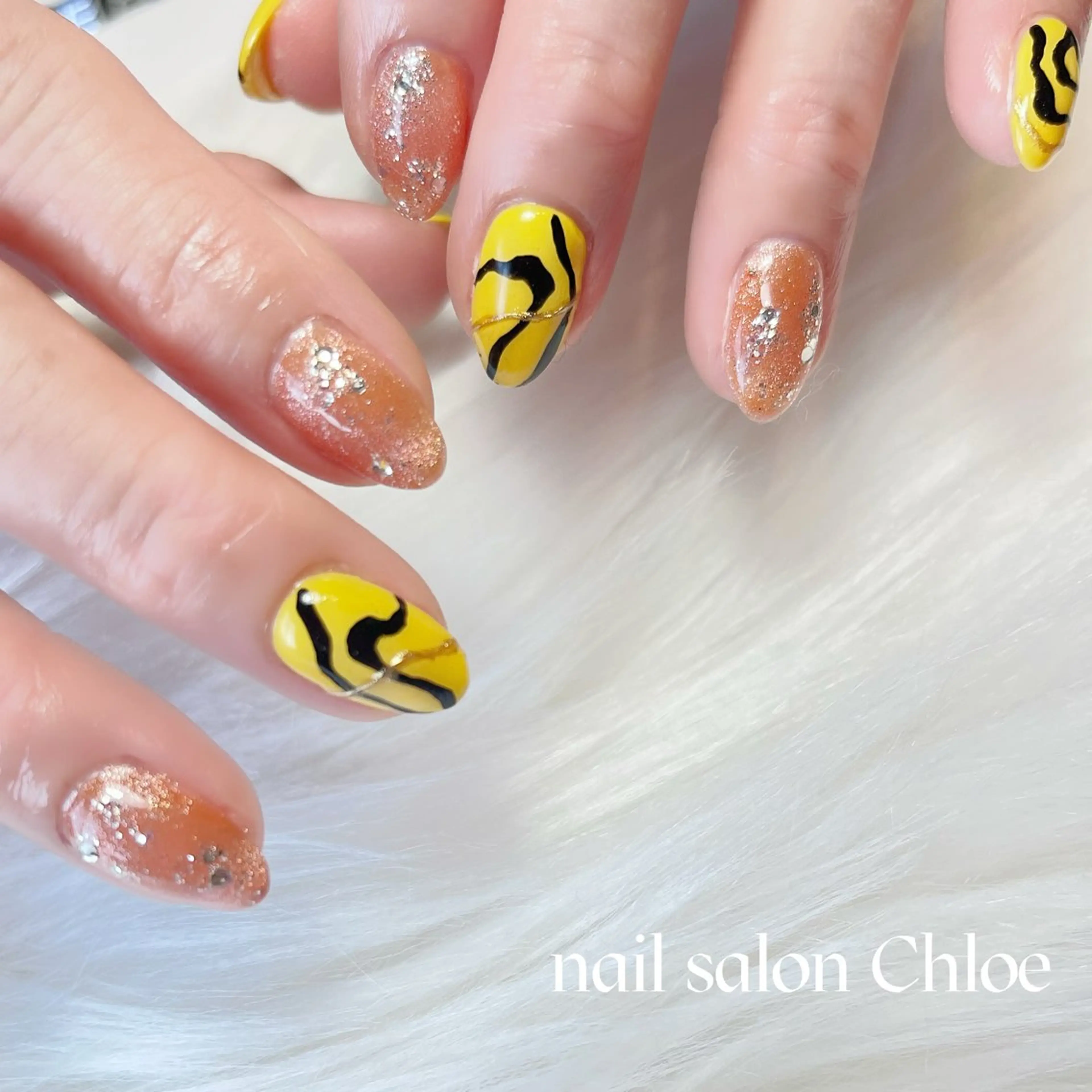 ネイル フラッシュネイル フレンチネイル ジェルネイル マグネットネイル オフィスネイル ハンドネイル 鈴木 利奈のネイルデザイン