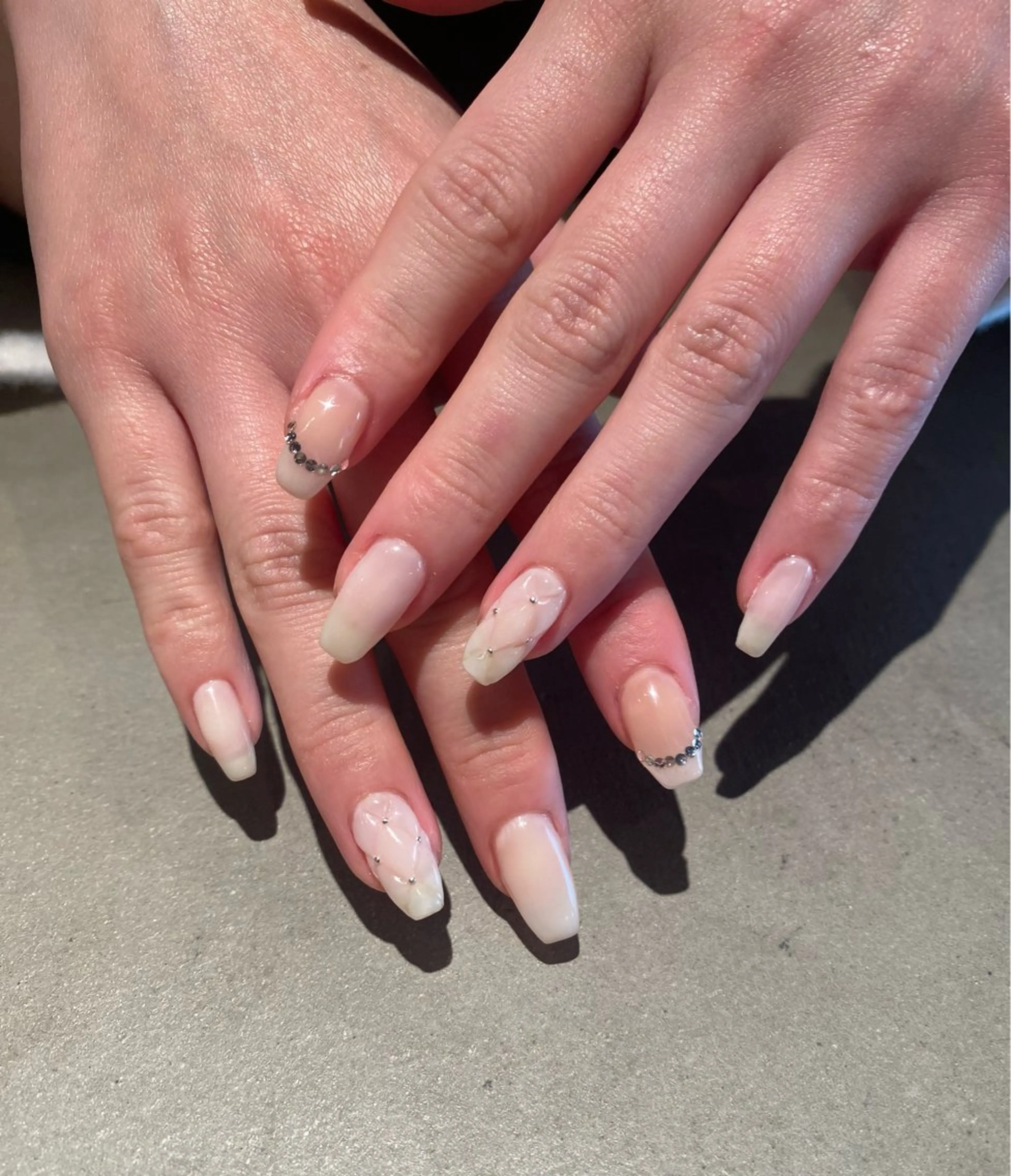 ネイル 藤井 里緒奈のネイルデザイン