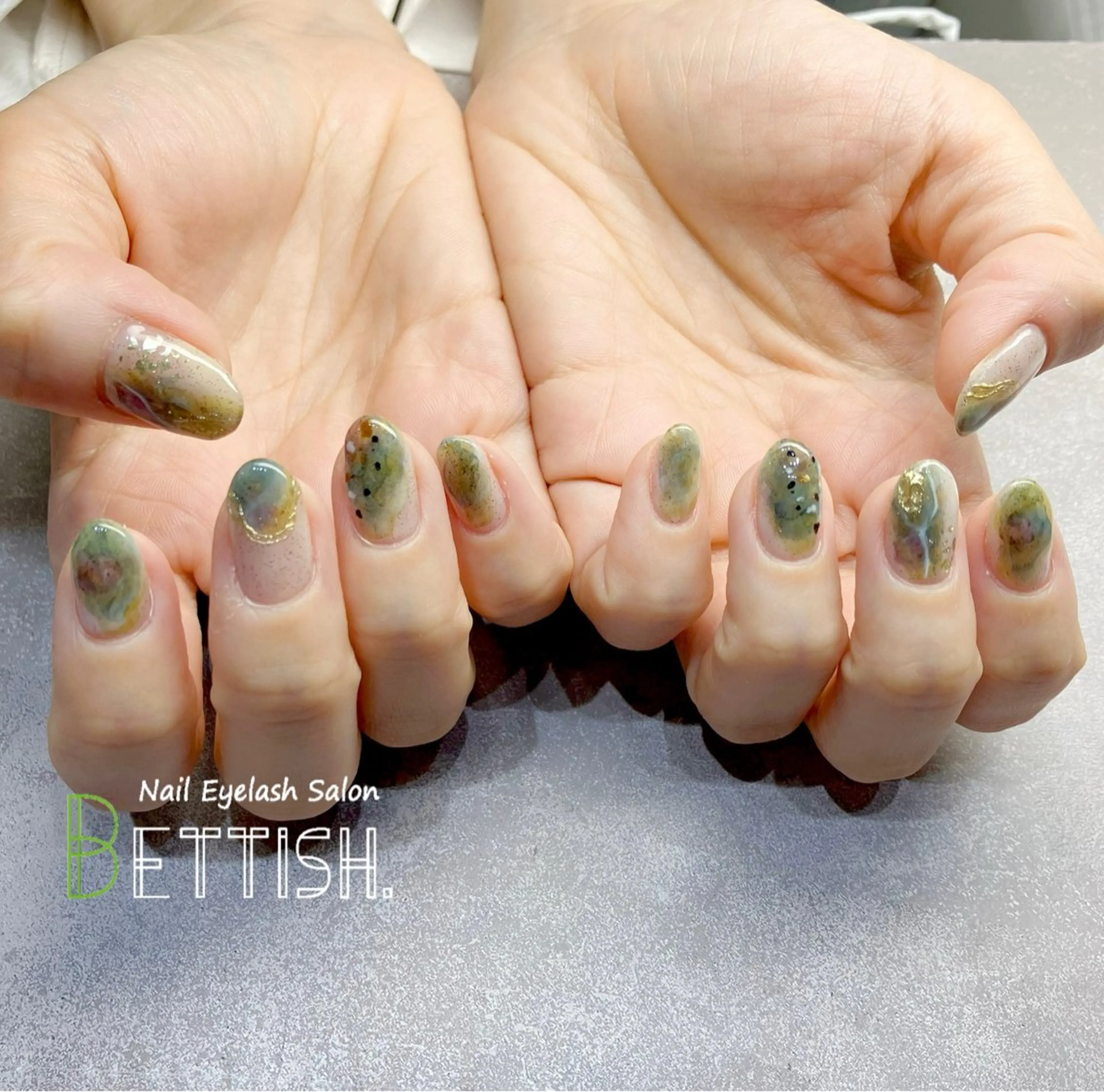 ネイル グリーン ハンドネイル BETTISH. KUMIKO☺︎︎のネイルデザイン