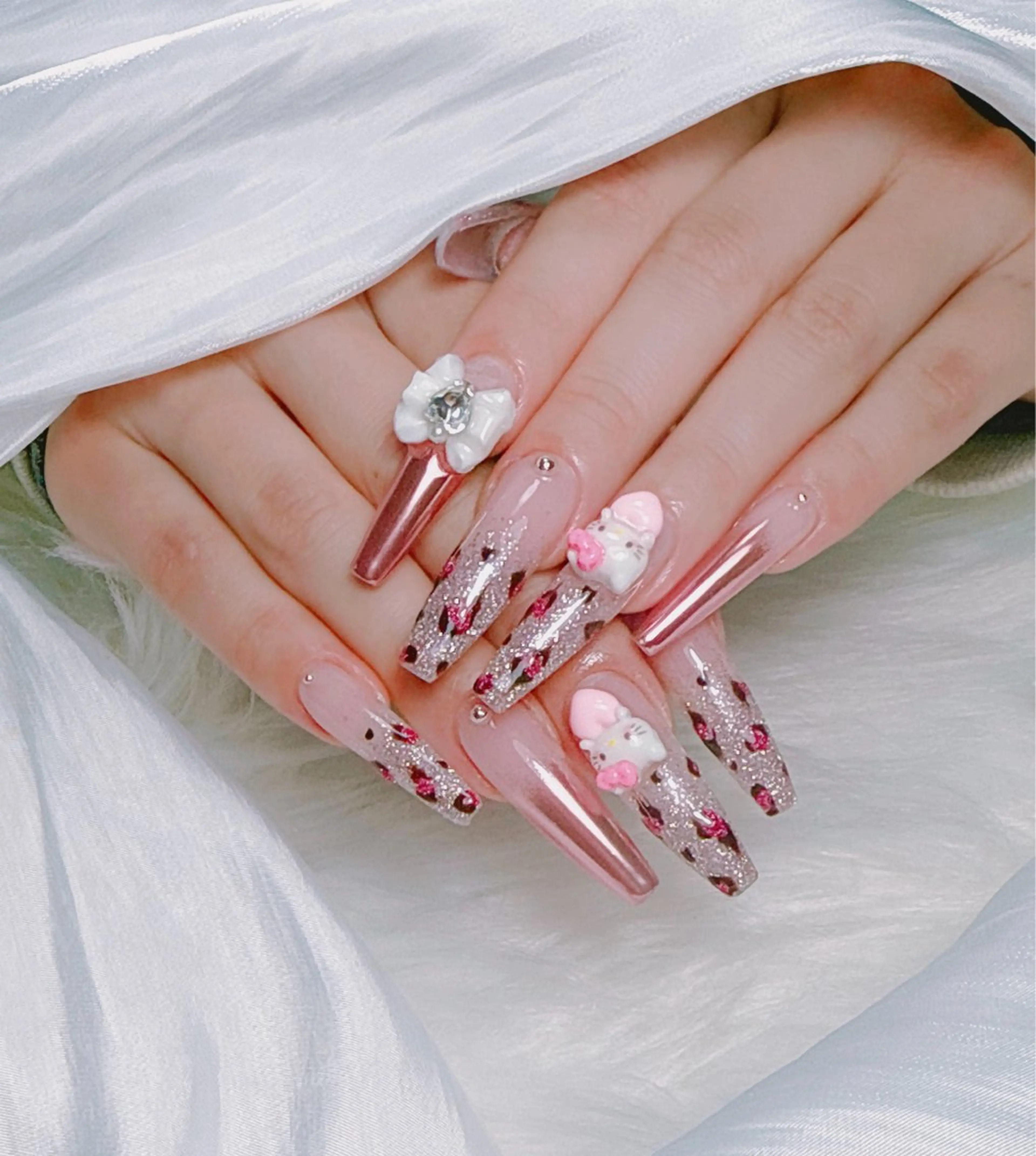 ネイル W&nail  slon所属・W·mai nail 関内のネイルデザイン