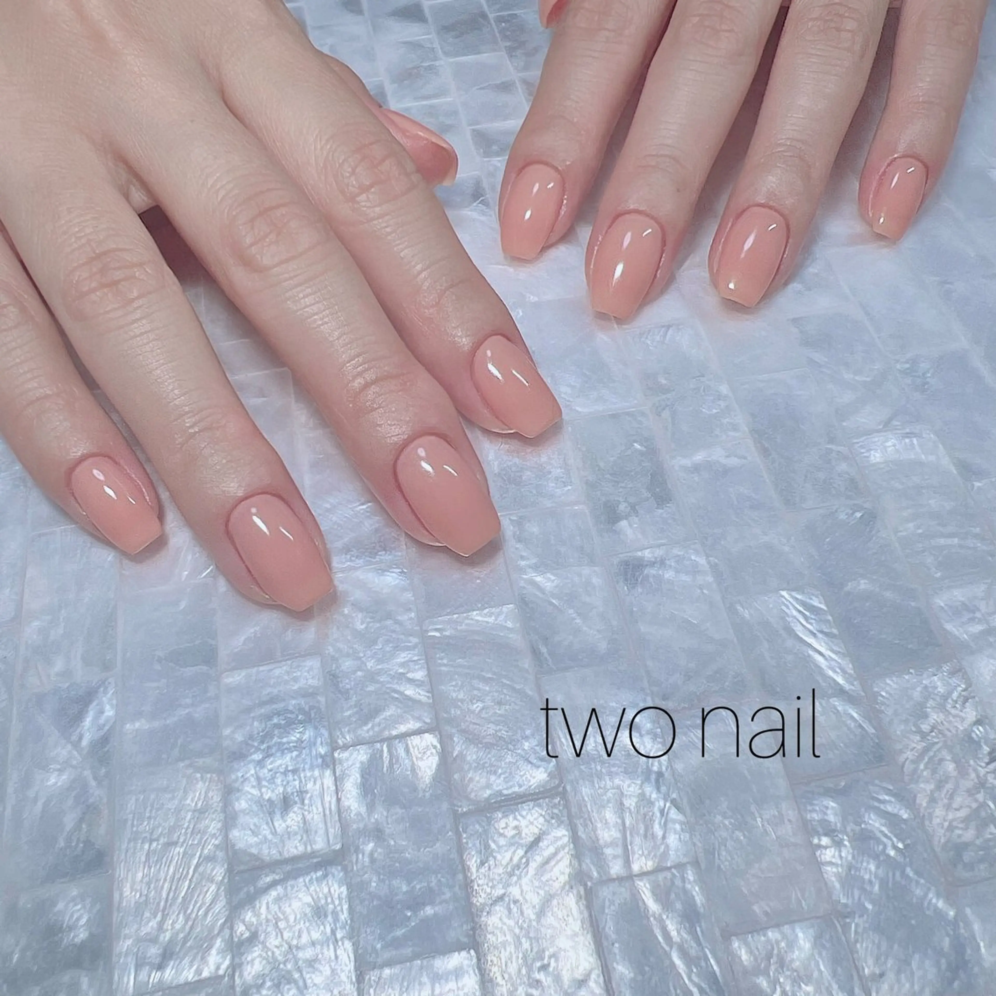ネイル ネイルチップ ホワイト ハンドネイル two nailのネイルデザイン