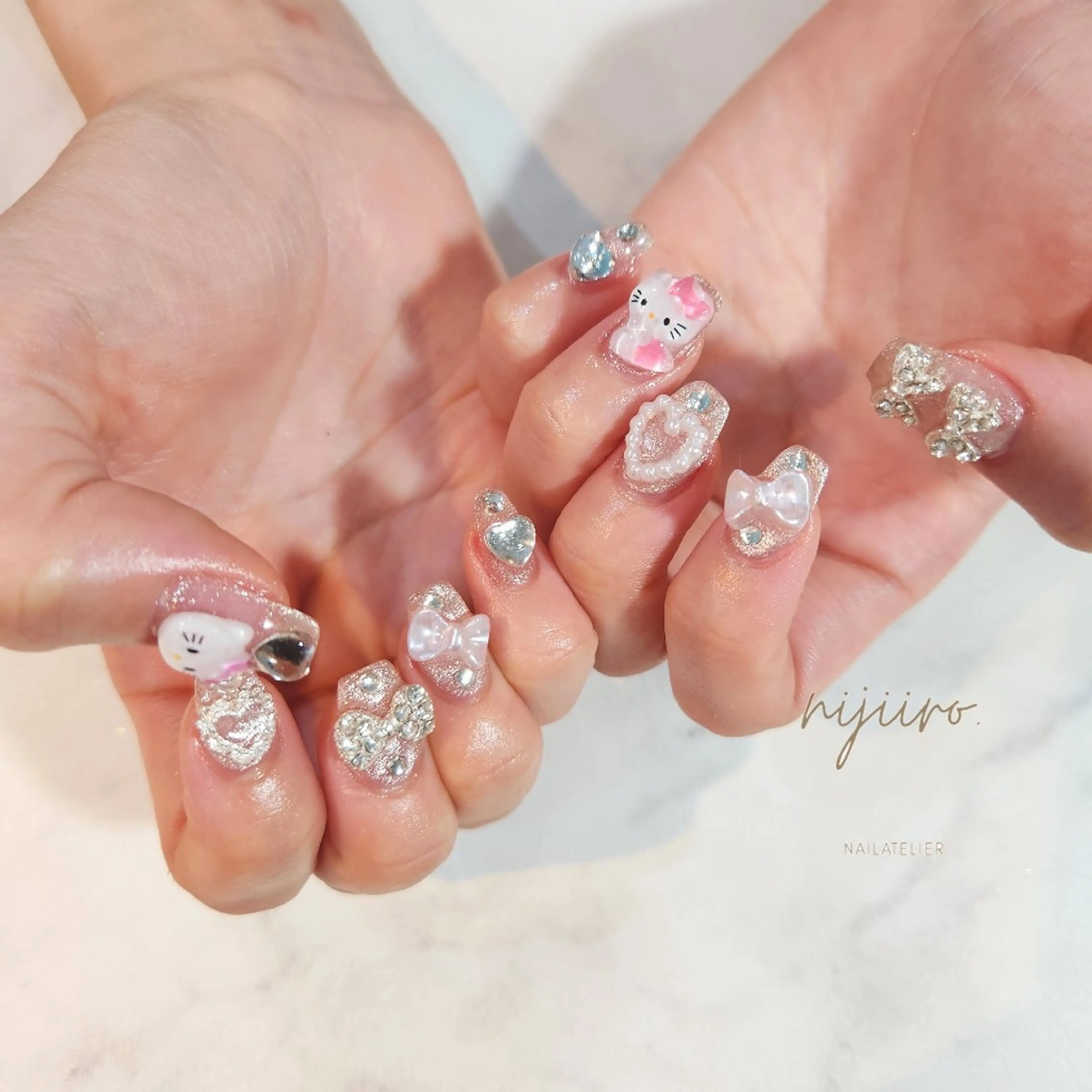ネイル 持ち込み ハンドネイル nailatelier nijiiro.所属・nijiiro🌈 サトウのネイルデザイン