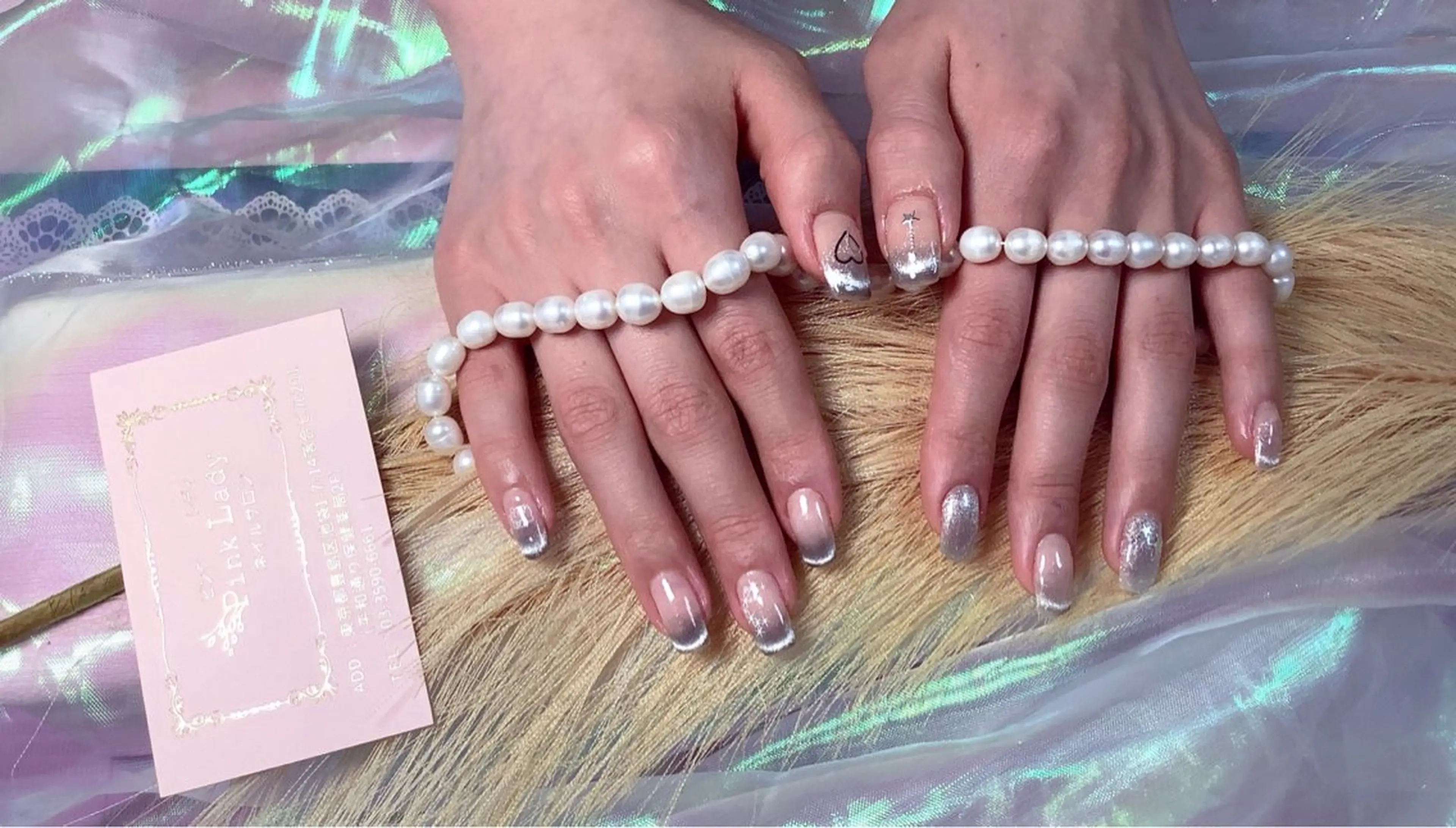 ネイル pink ladyサロン所属・べ にのネイルデザイン