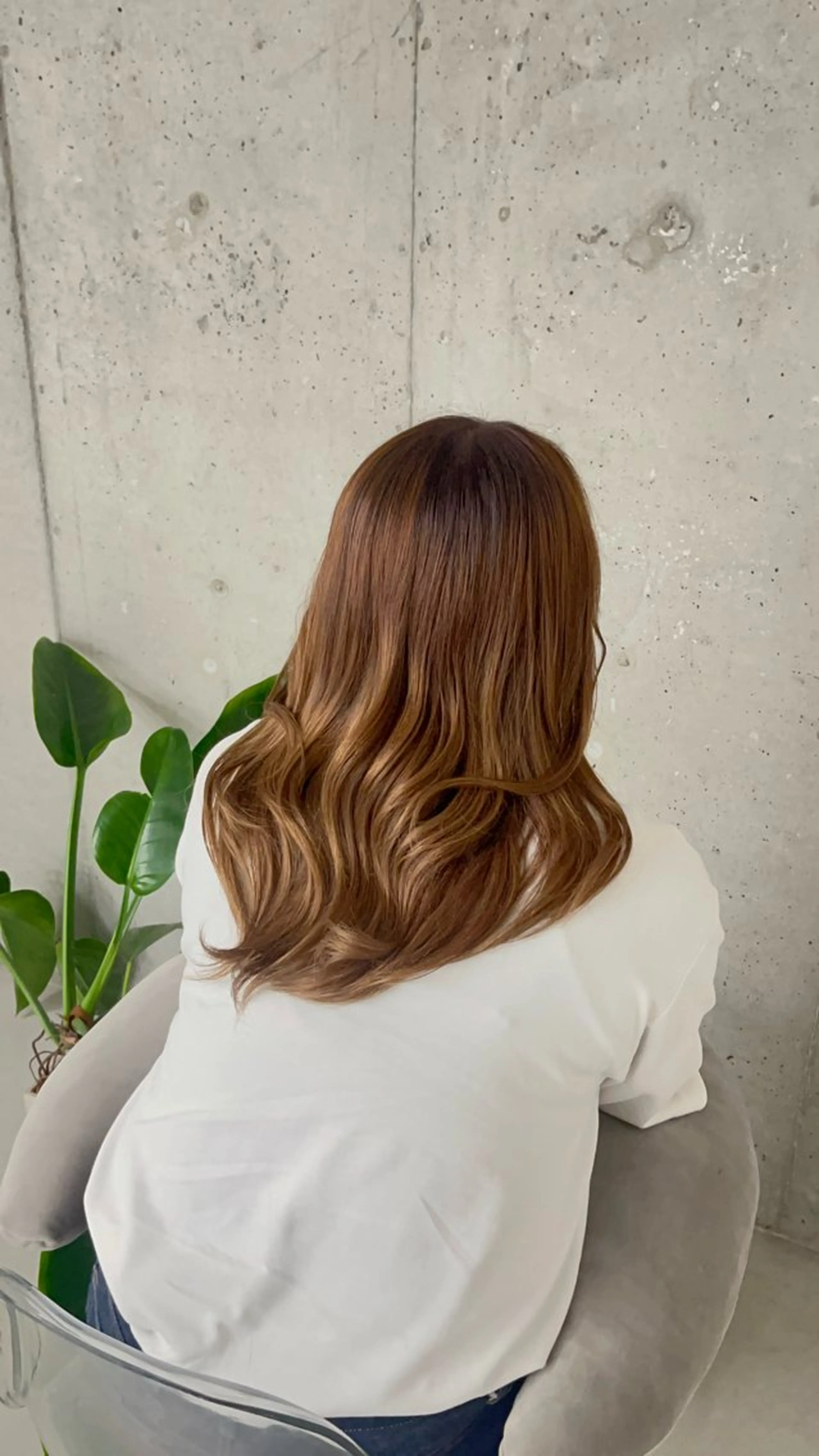 セミロング カラー ブラウンカラー グラデーションカラー nico所属・KANNA🩵 nico 東心斎橋のヘアスタイル