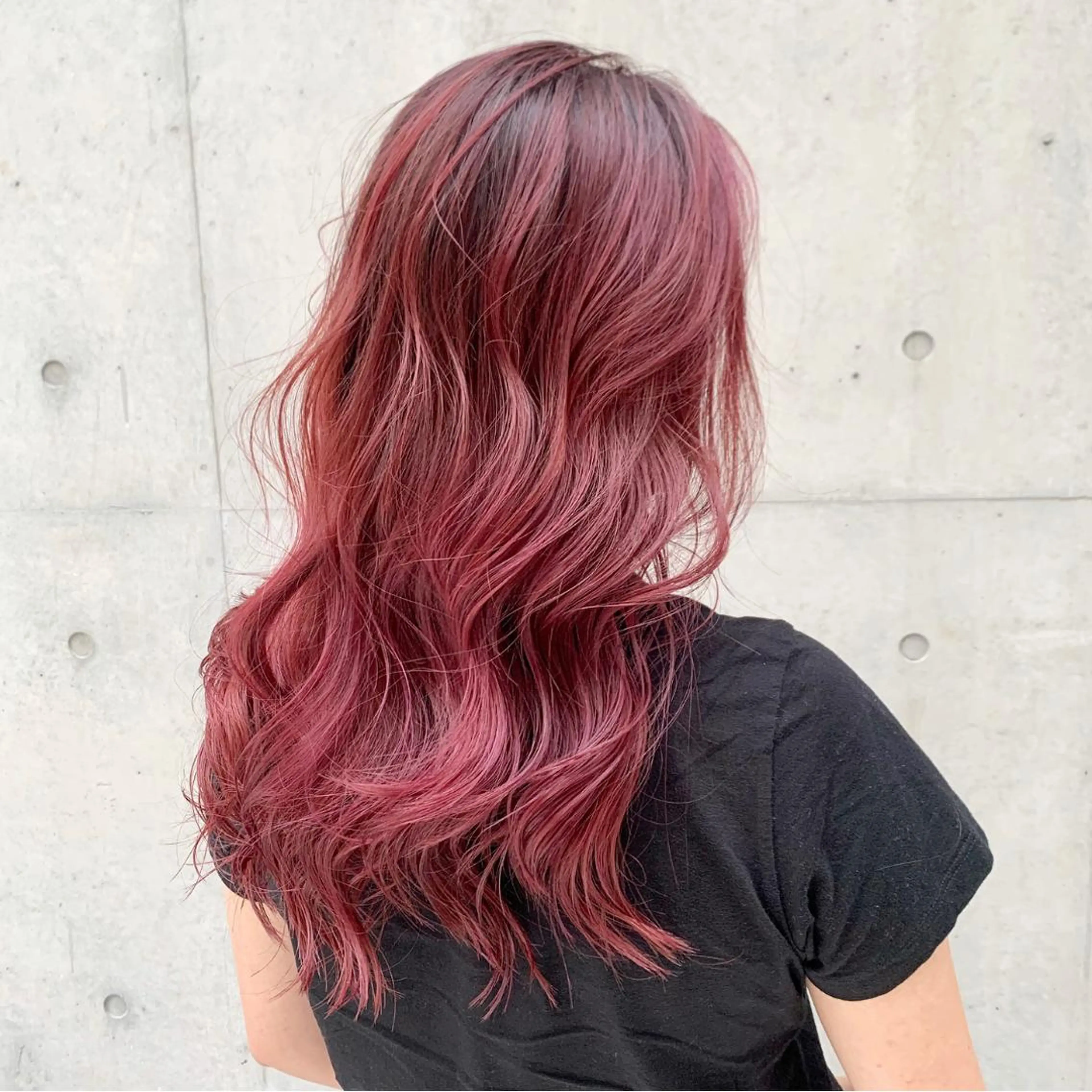 ロング カラー ヘアアレンジ カット ヘアカラー トリートメント ヘアセット ハイトーン/美髪矯正 🍃大江拓実のヘアスタイル