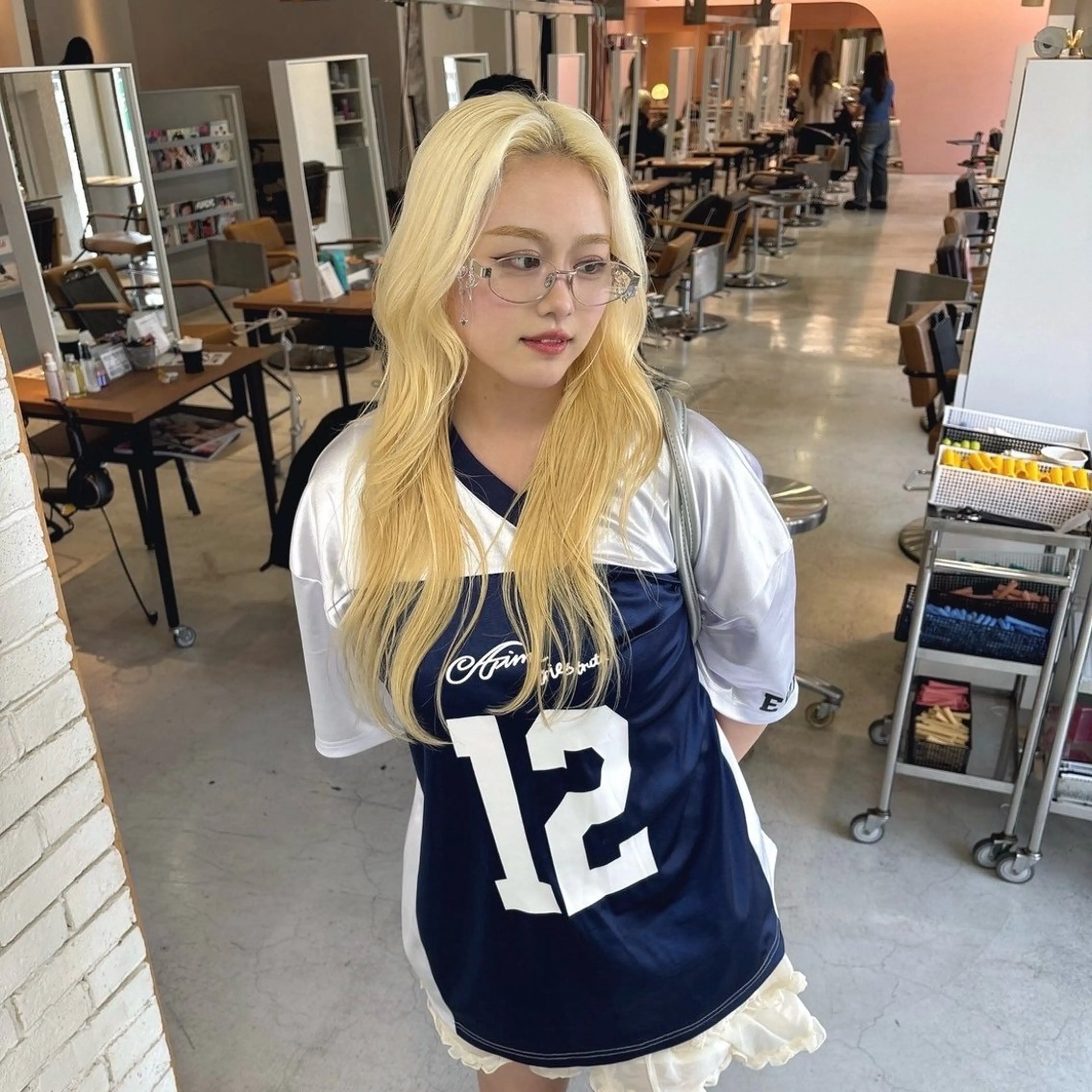 カラー ヘアカラー L studio心斎橋店【エルスタジオ】所属・透け感ベージュ 🪐REN🪐のヘアスタイル