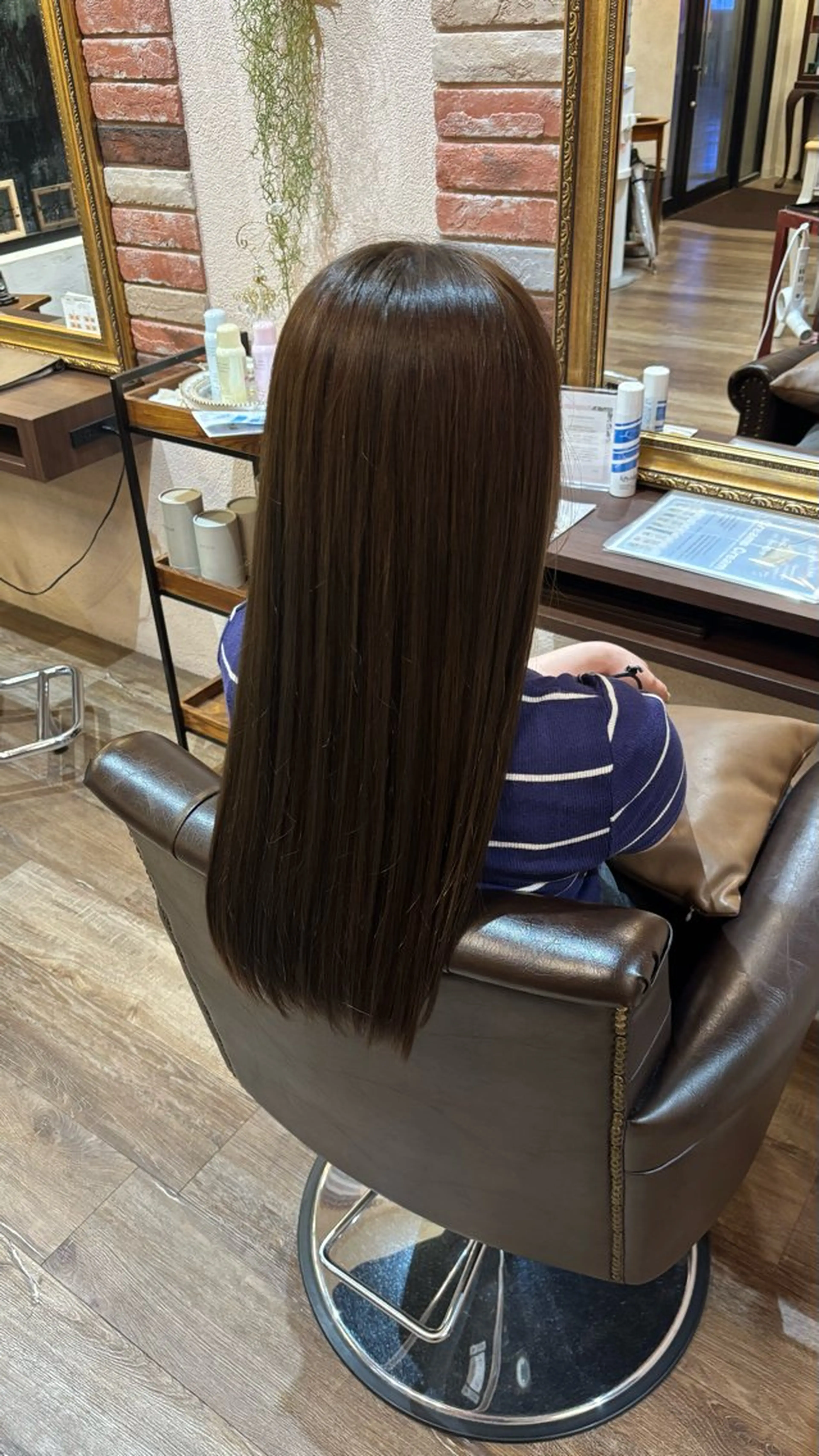 カラー FAVOR警固店所属・FAVOR kahoのヘアスタイル