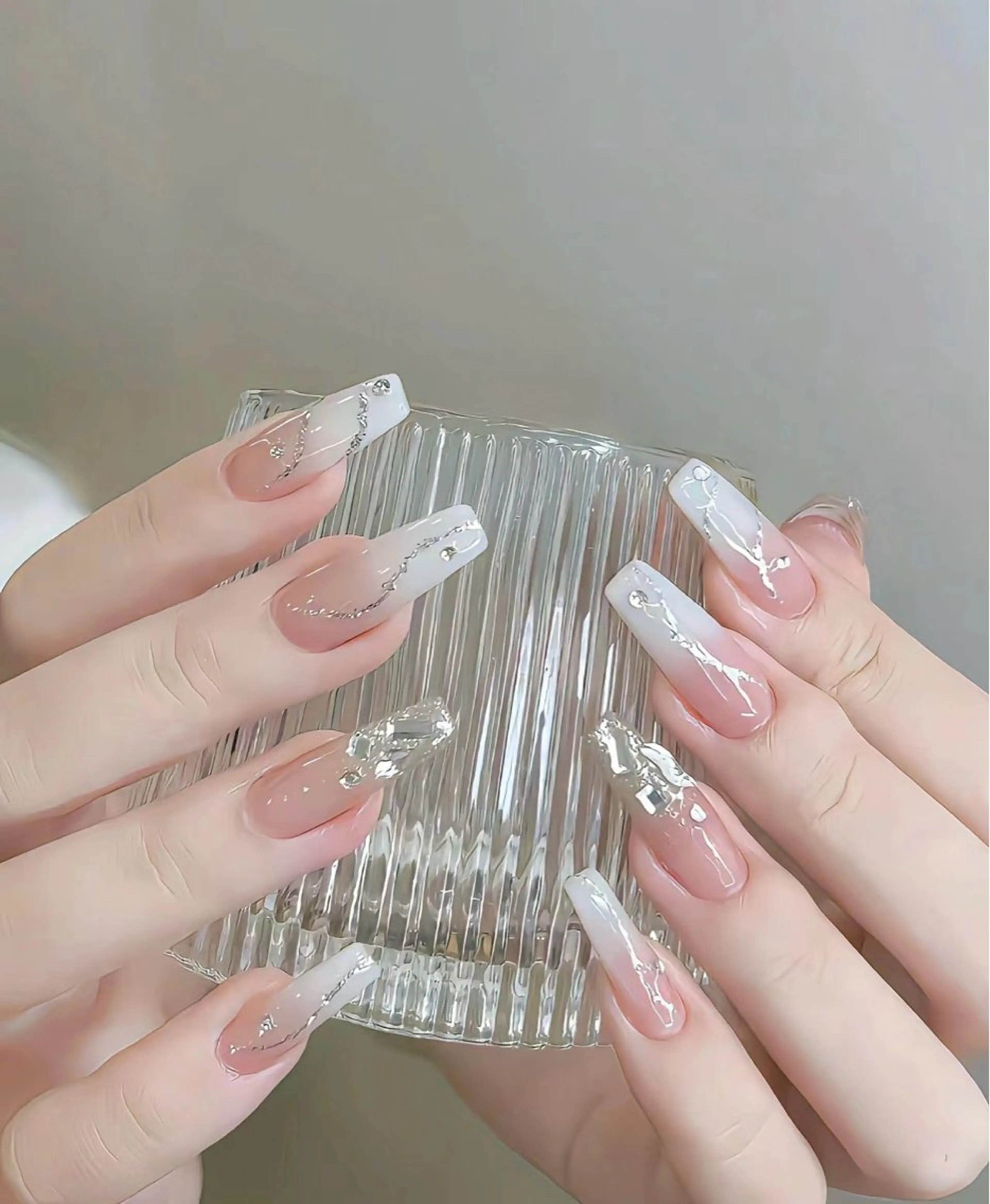 💅🏻カラーグラテーション　2色までok✨丁寧ケア込みの写真