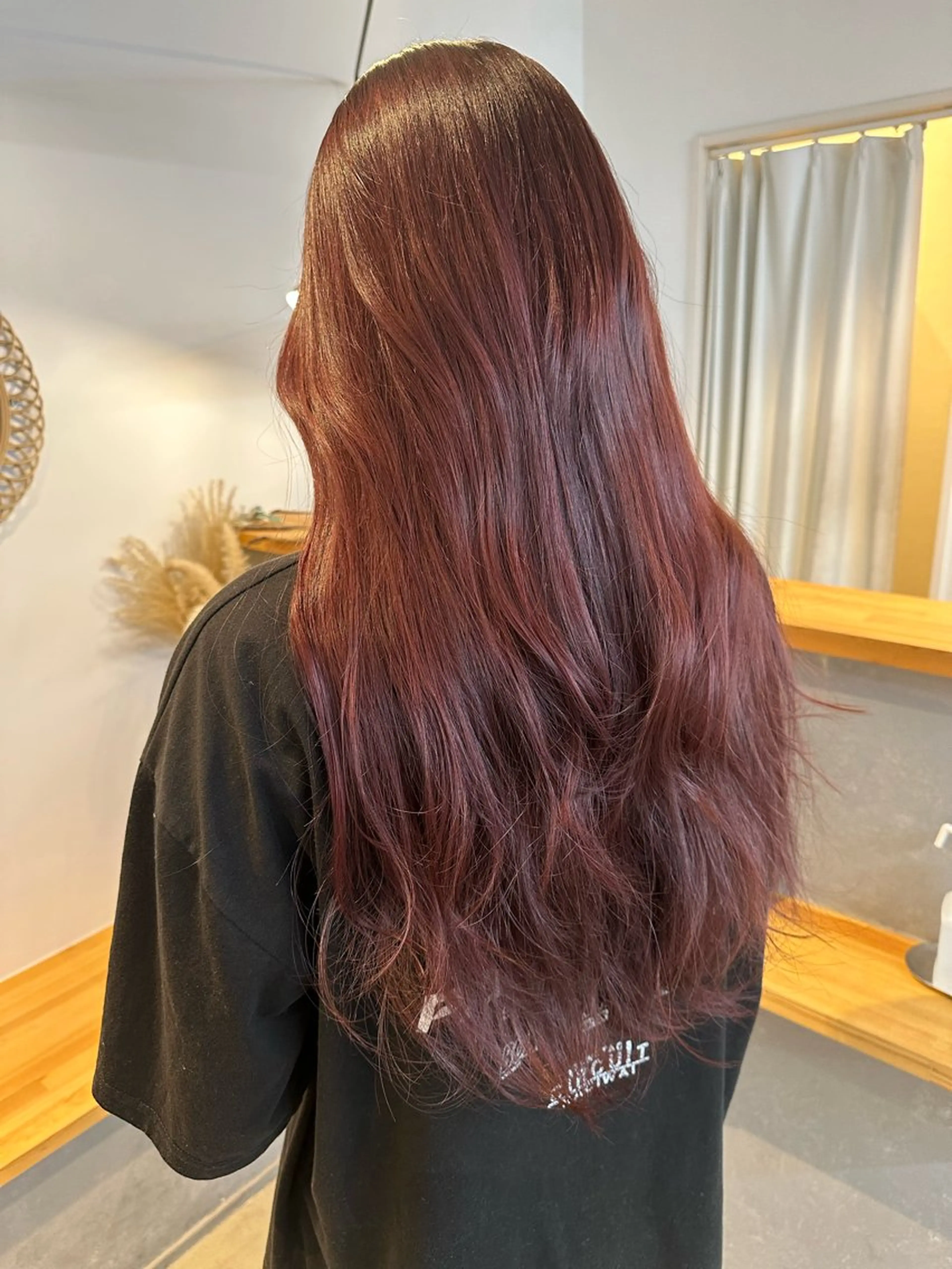 ロング カラー ヘアカラー トリートメント yuika .のヘアスタイル