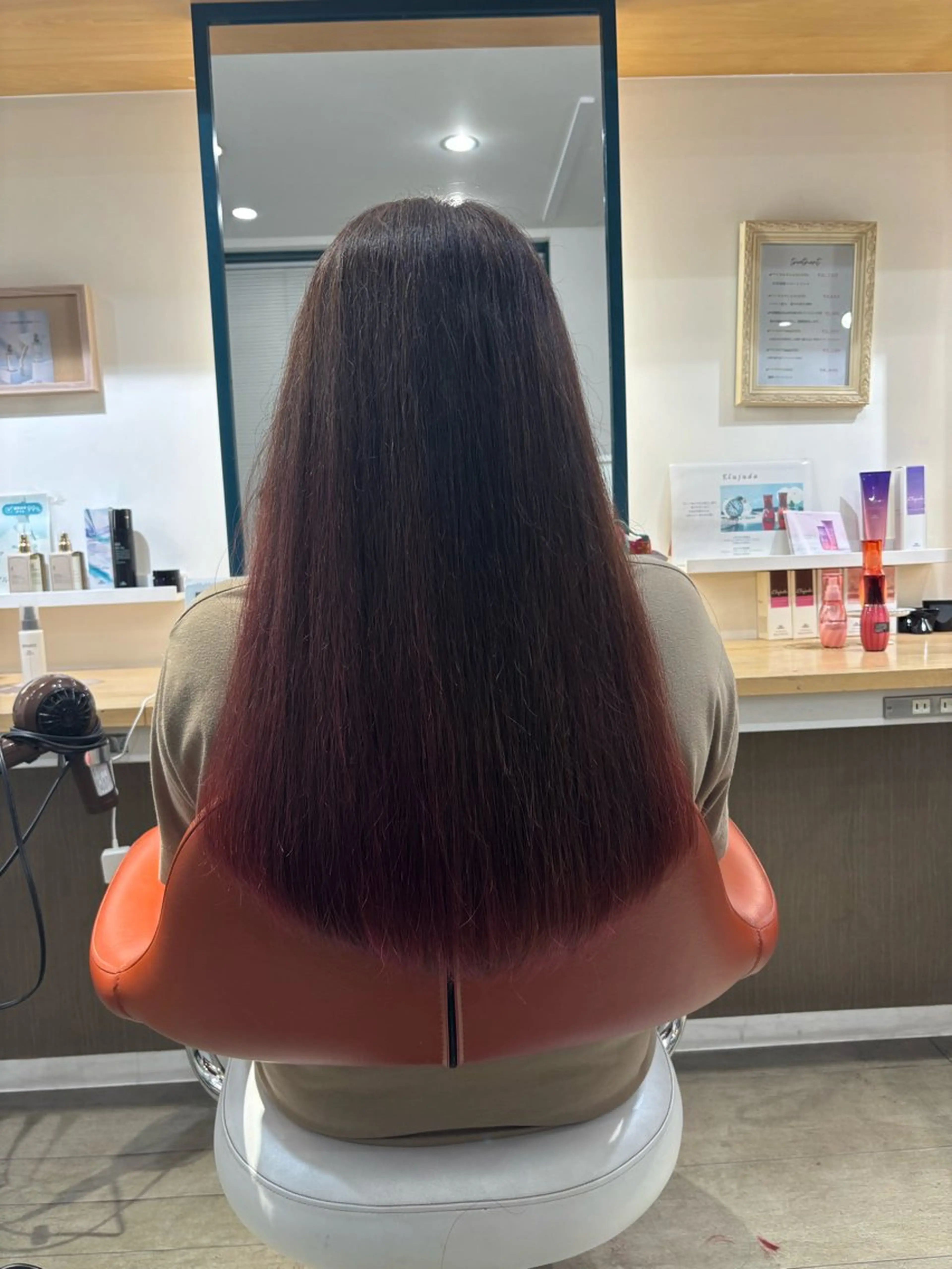 ロング L-blossom  北上尾店所属・飯岡 セナのヘアスタイル