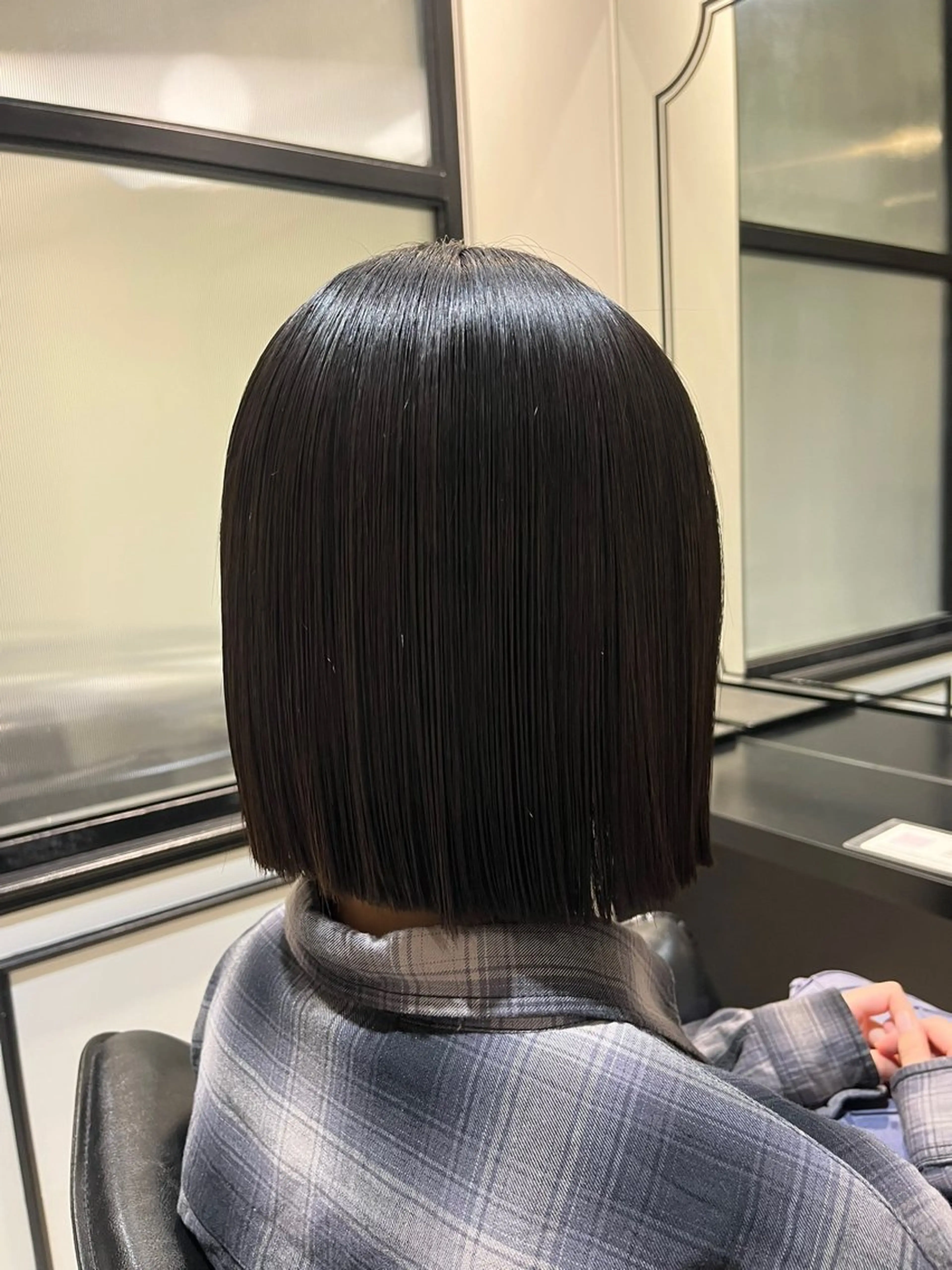 ショート ボブ カット 縮毛矯正 トリートメント Cadre新小岩🫧 栗原葵のヘアスタイル