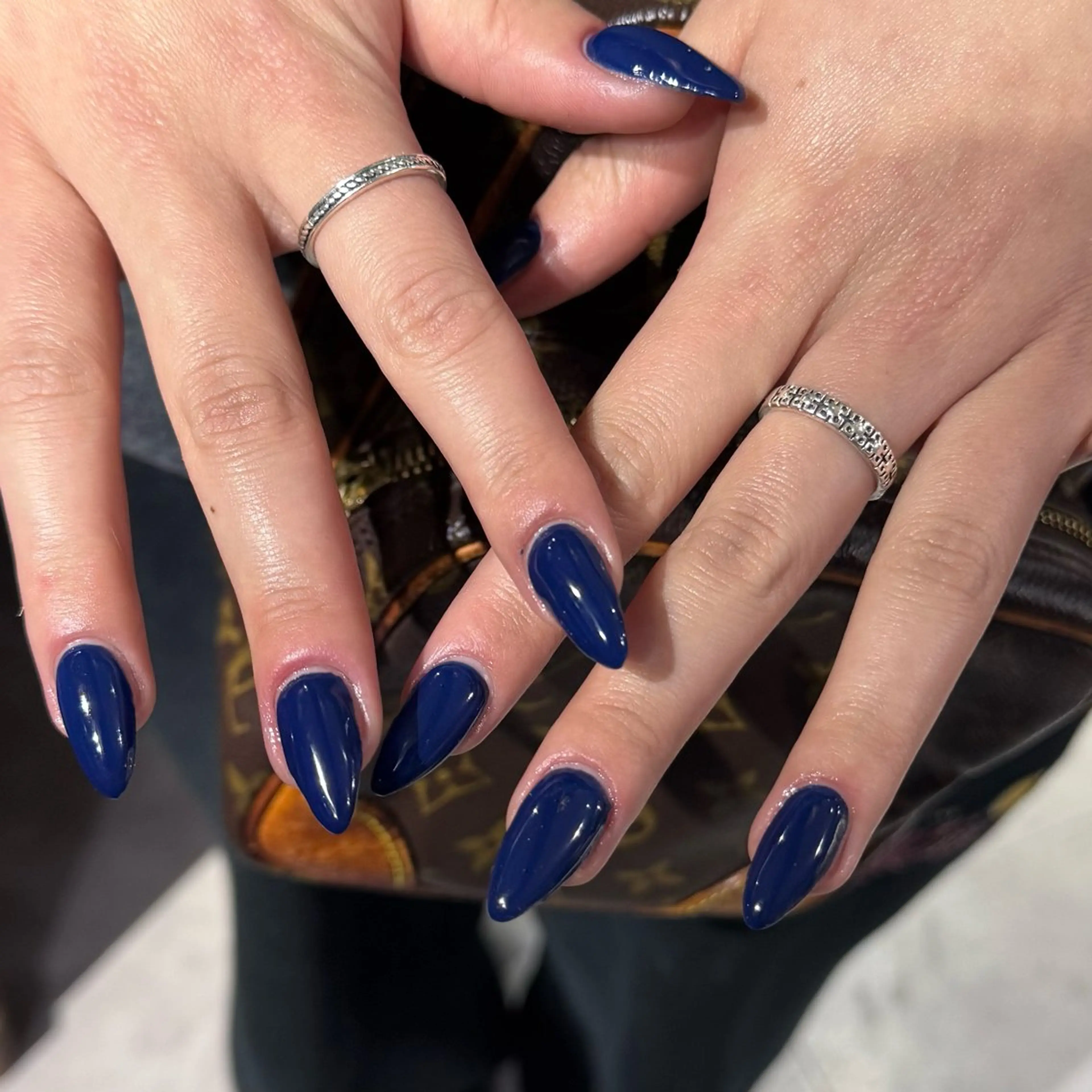 ミディアム 小川 柚香のネイルデザイン