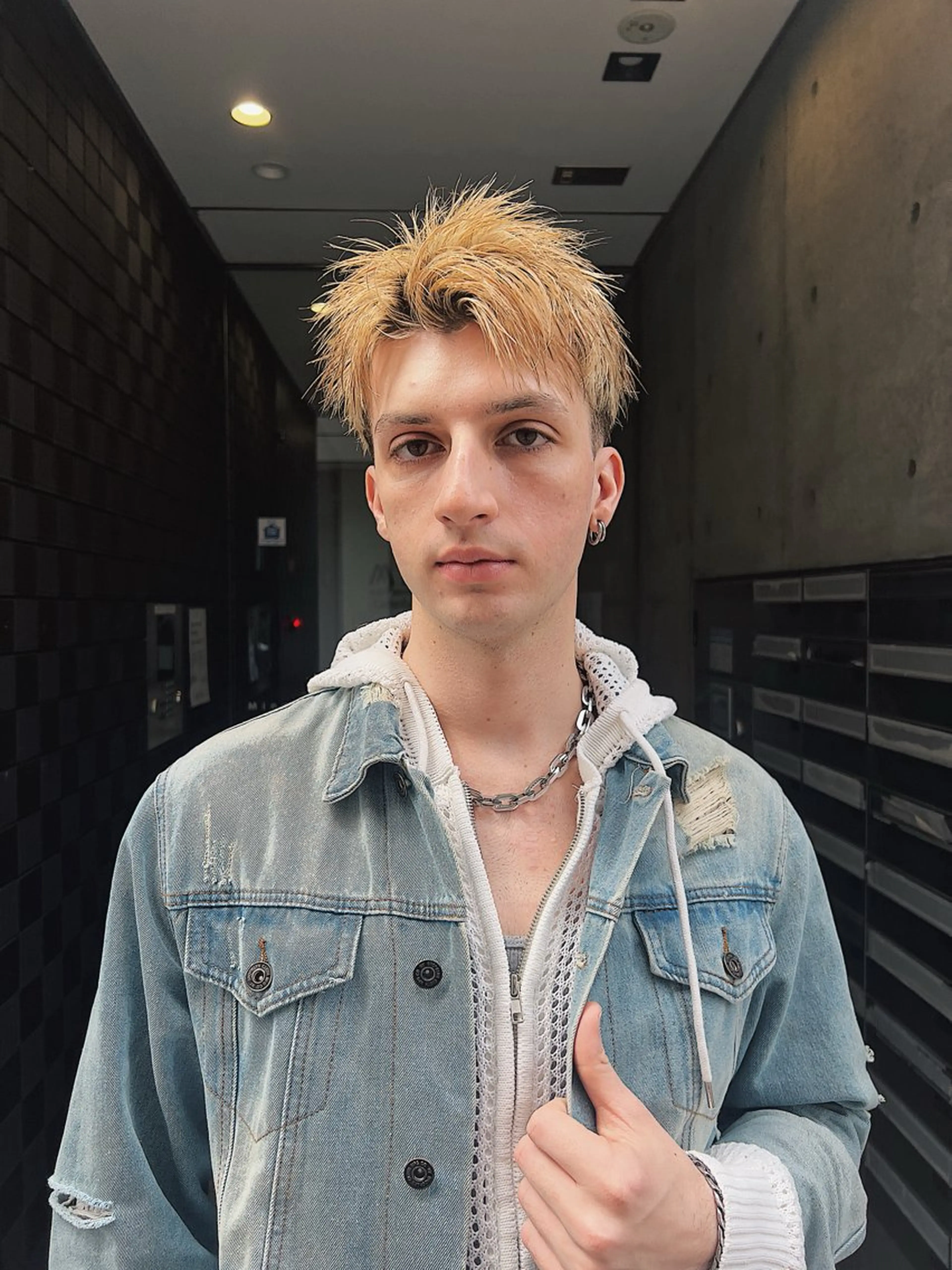 カラー メンズ メンズブリーチ メンズハイトーン スパイキーショート ブリーチ ダブルカラー 大阪メンズパーマ /スパイキー/らいのヘアスタイル