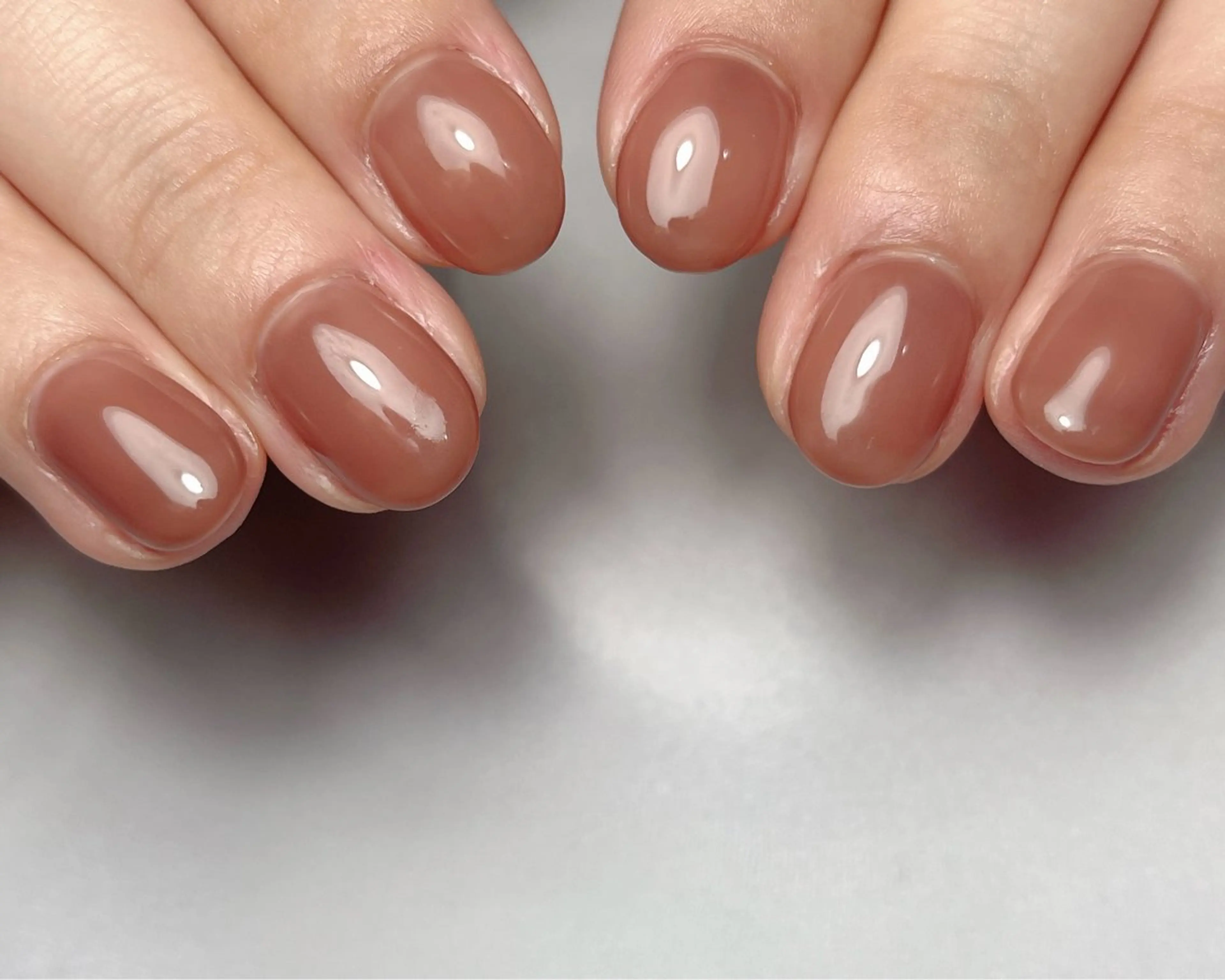 ネイル ブラウン ピンク ハンドネイル nail heron所属・saki_ nail heronのネイルデザイン