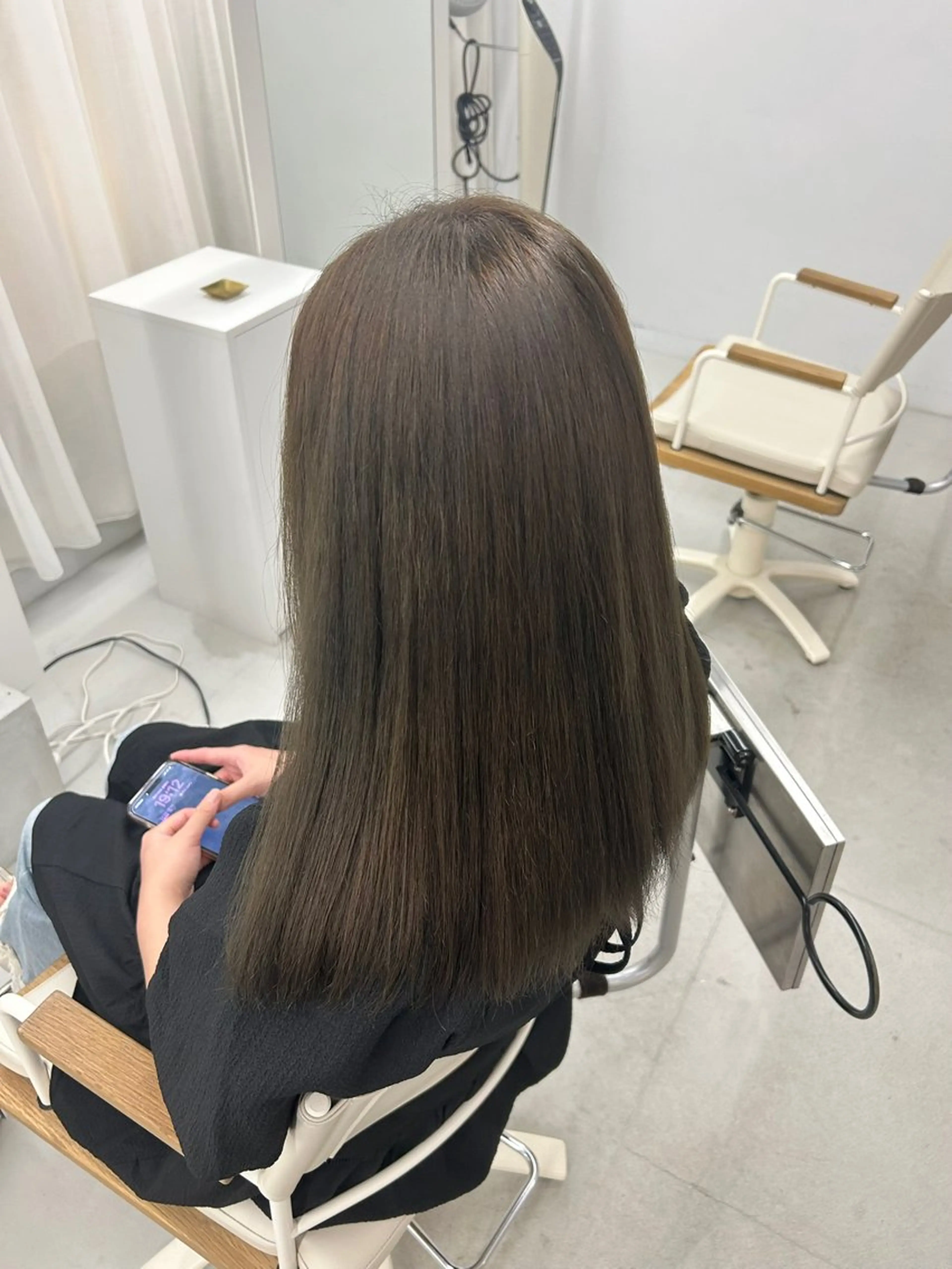 ロング カラー ハイトーン/艶髪/ 暗髪/韓国/sanaのヘアスタイル