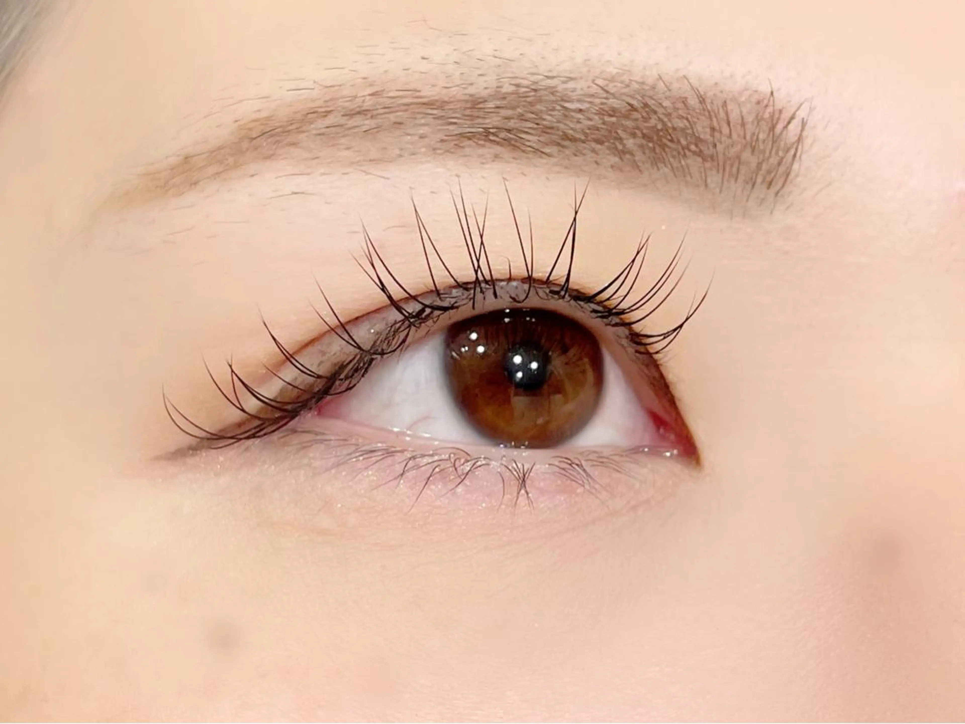 🌟シンプル上品🌟フラットラッシュ80本⭕️5000円✨オフ無料　すぐ予約のみの写真