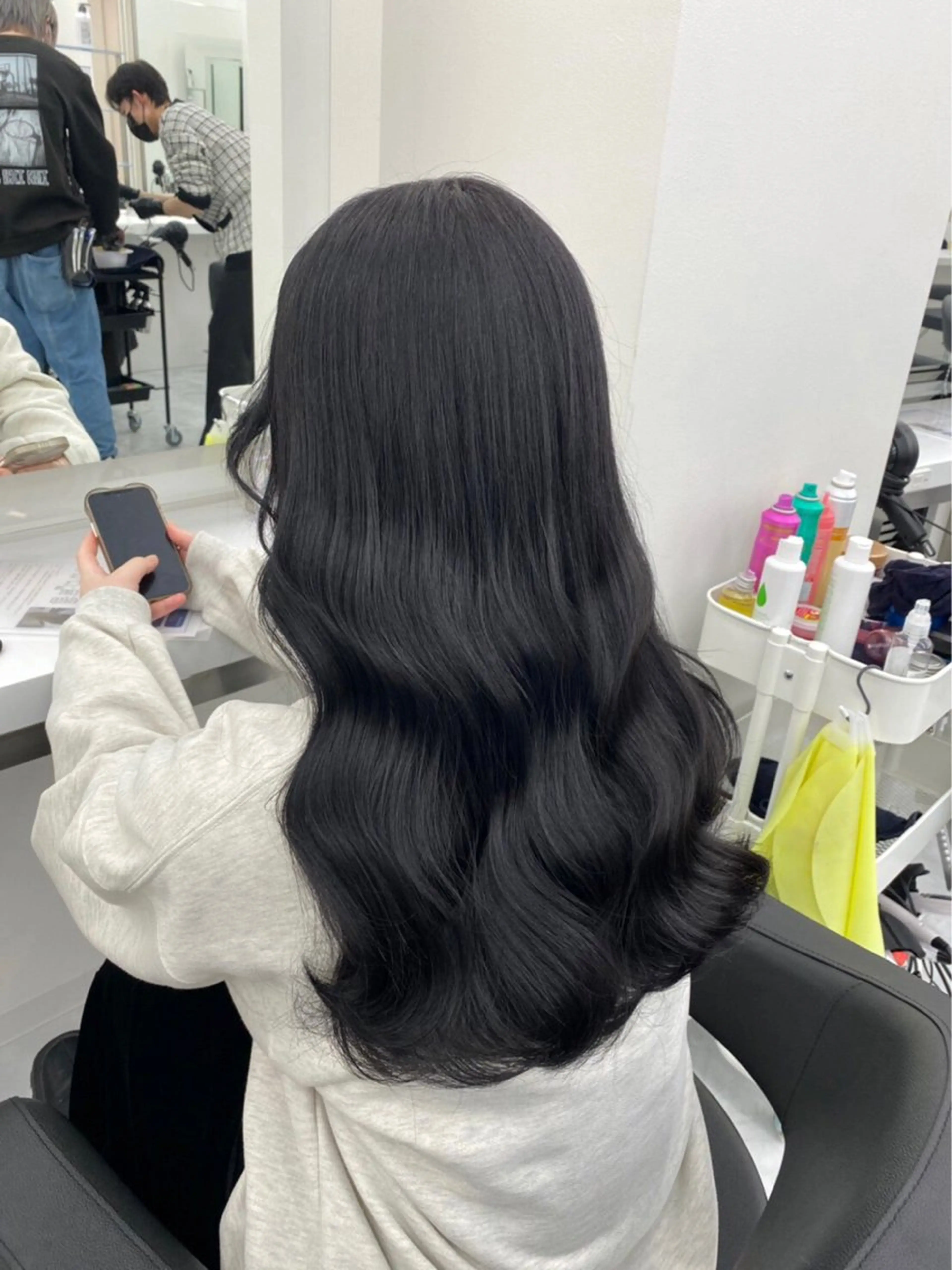 ロング カラー ヘアカラー トリートメント ヘッドスパ ヘアセット 【公式】横浜 THREE🤎🕯️のヘアスタイル